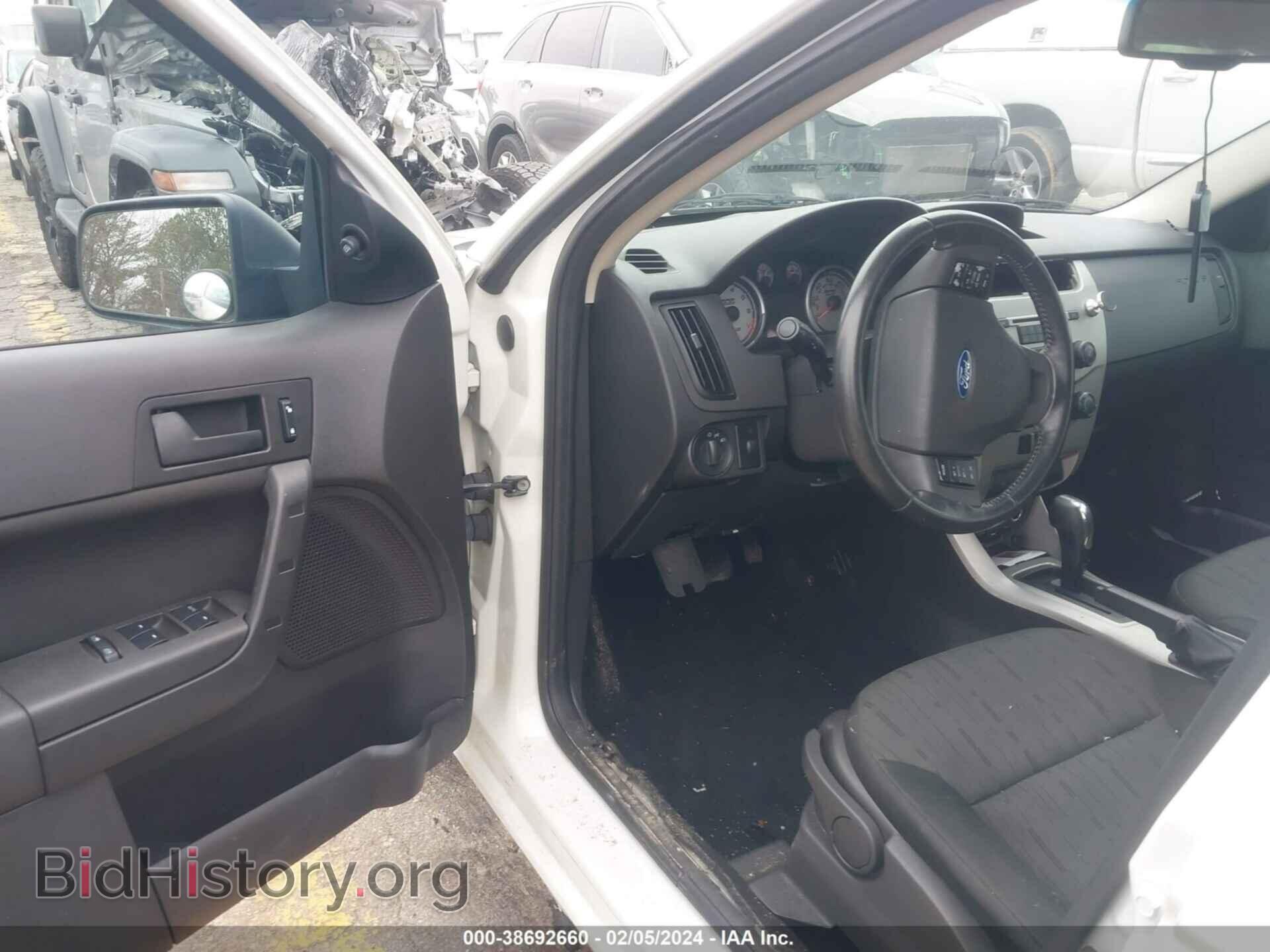 2009 FORD FOCUS - VIN: 1FAHP35N19W167164 - Фото 5
