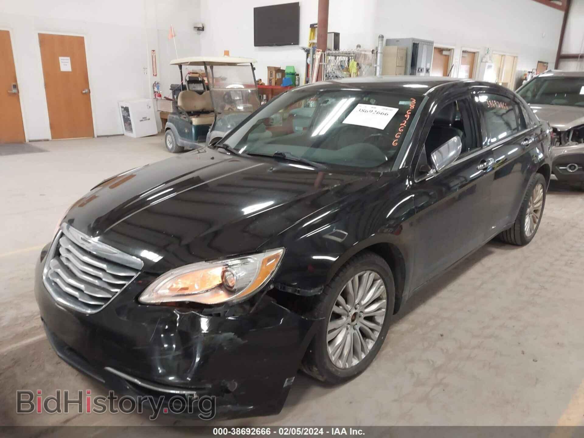 2013 CHRYSLER 200 - VIN: 1C3CCBBB1DN659149 - Фото 2