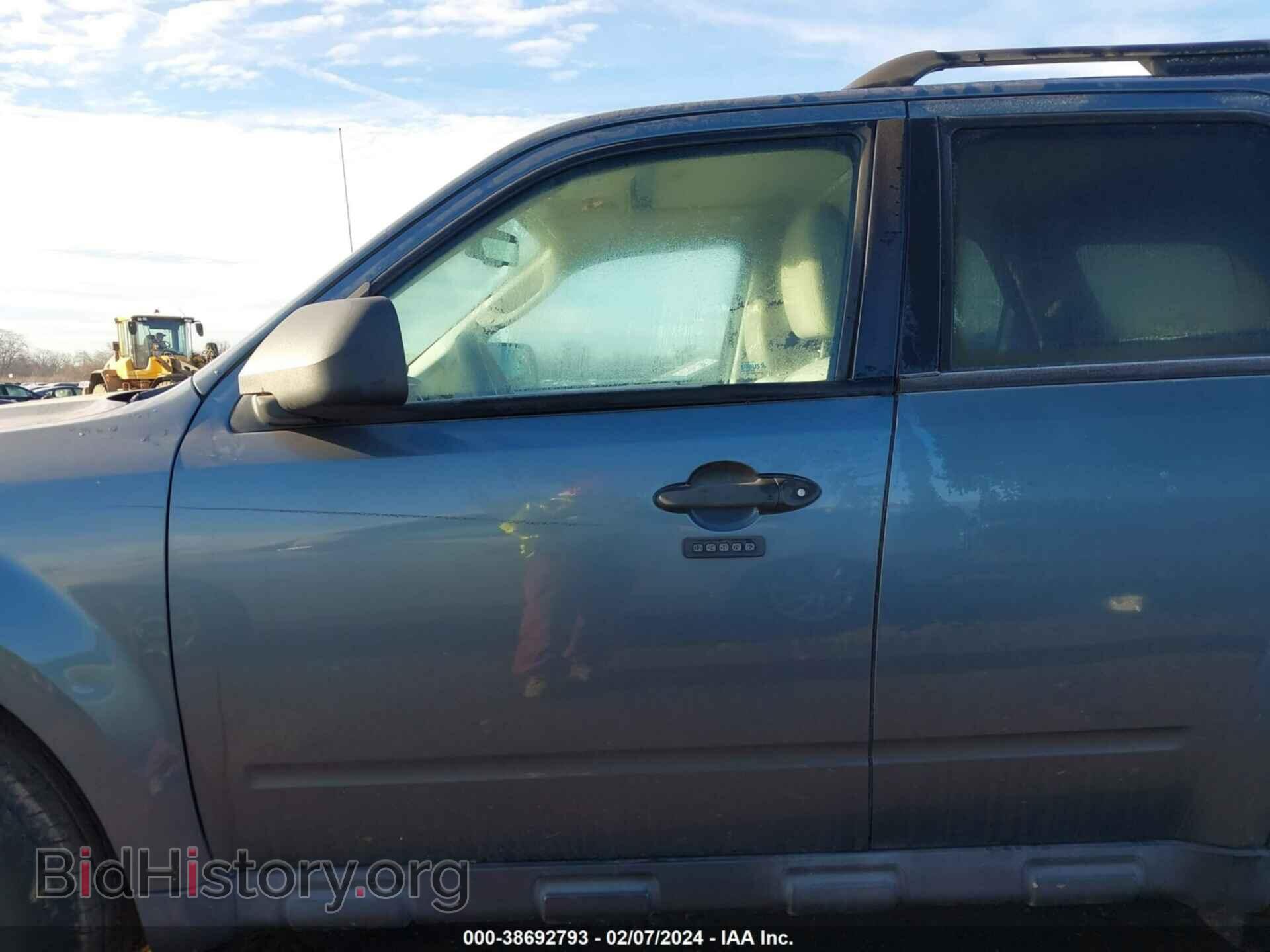 2010 FORD ESCAPE - VIN: 1FMCU9DG5AKC03559 - Фото 14