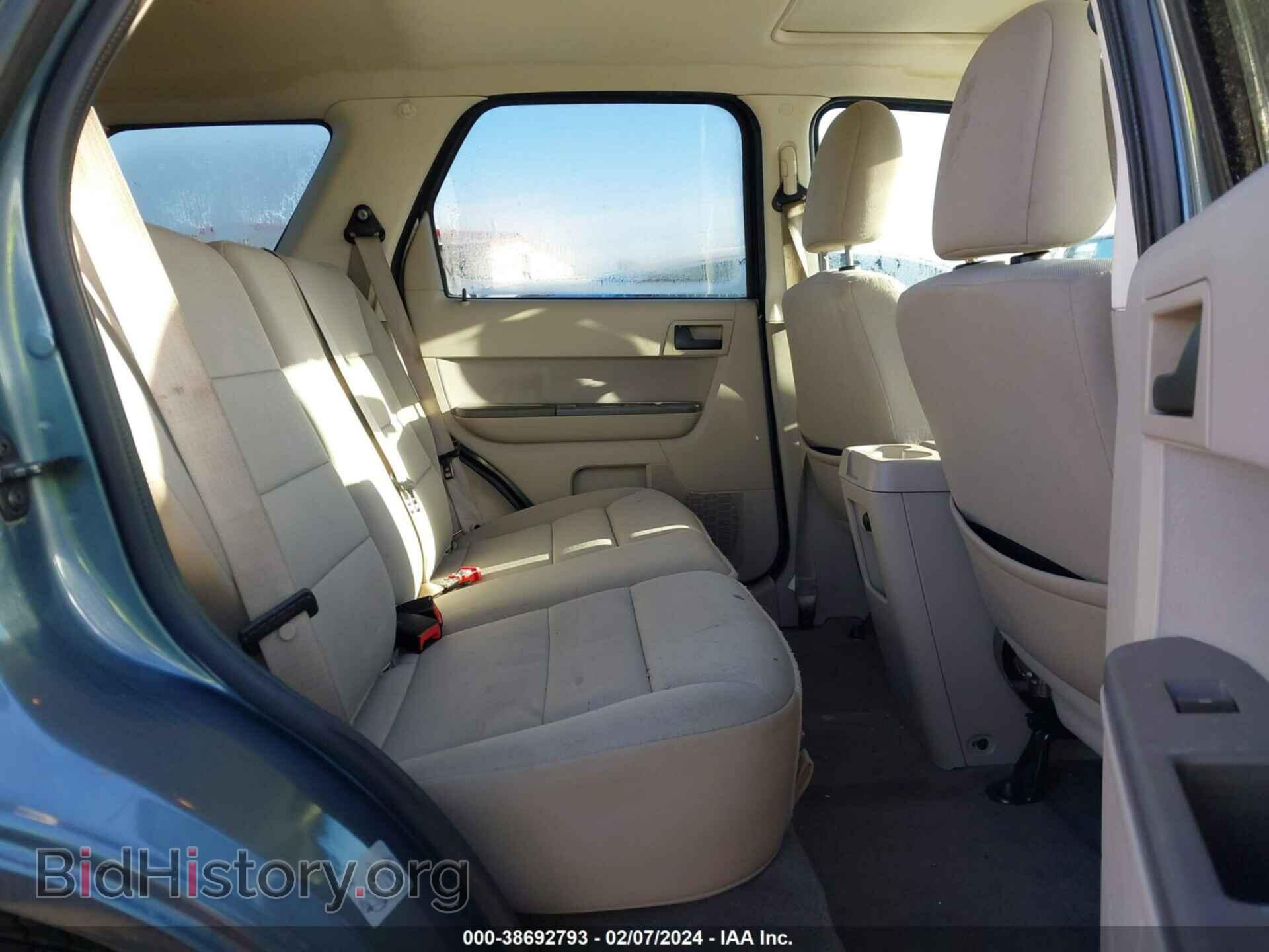 2010 FORD ESCAPE - VIN: 1FMCU9DG5AKC03559 - Фото 8