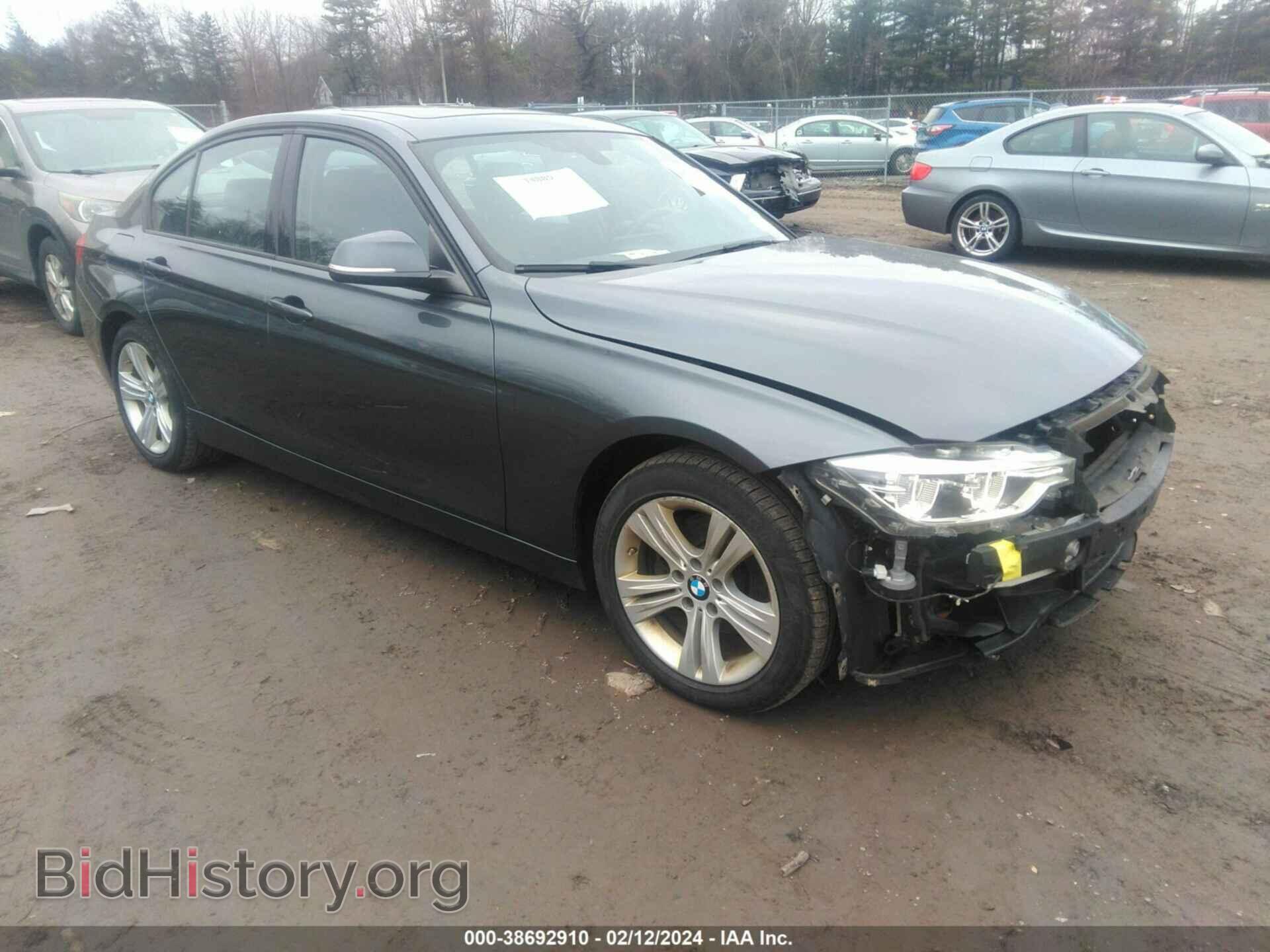 Фотография WBA8E3G57GNU03121 - BMW 328I 2016