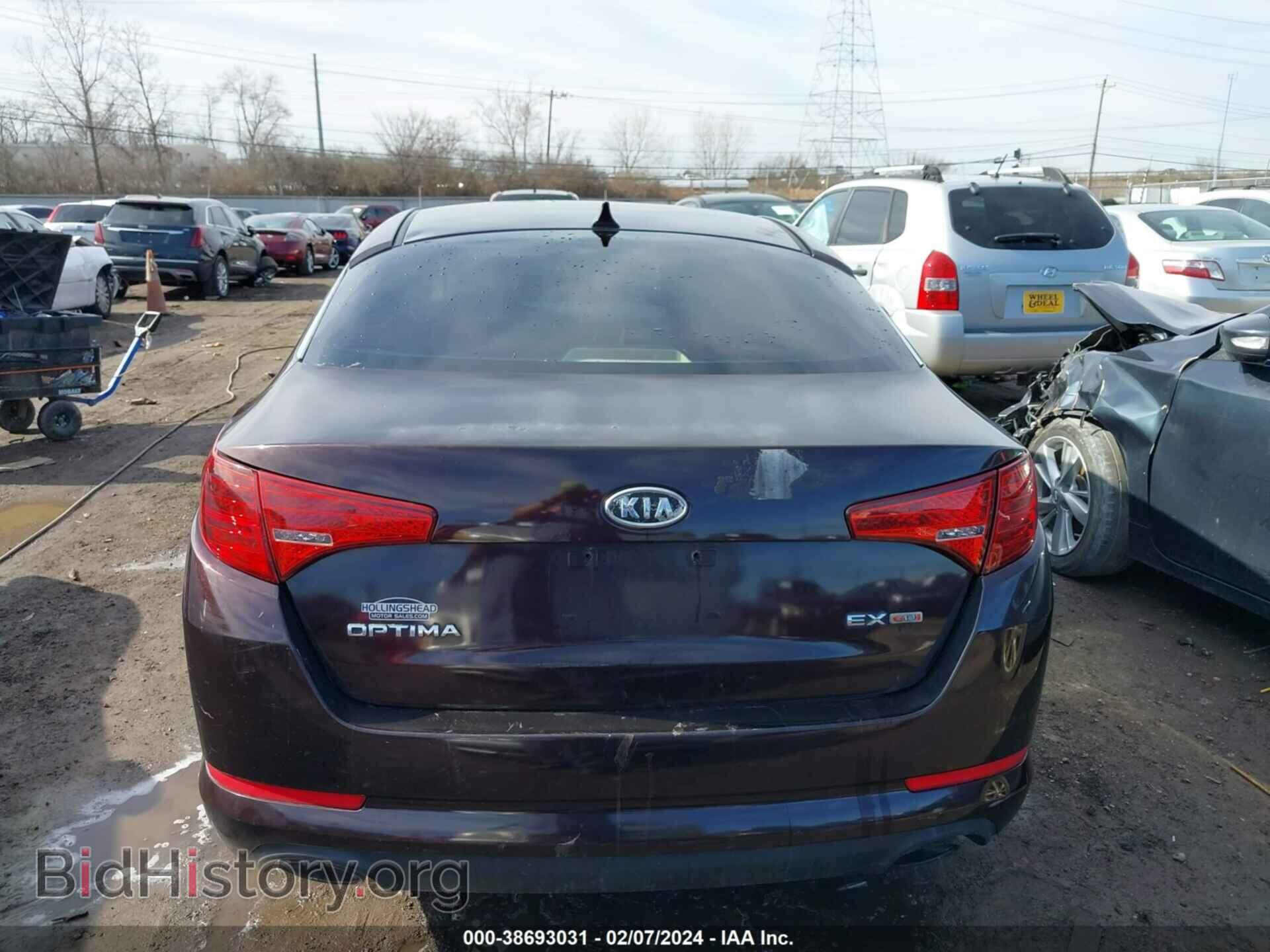 2011 KIA OPTIMA - VIN: KNAGN4A71B5082892 - Photo 16