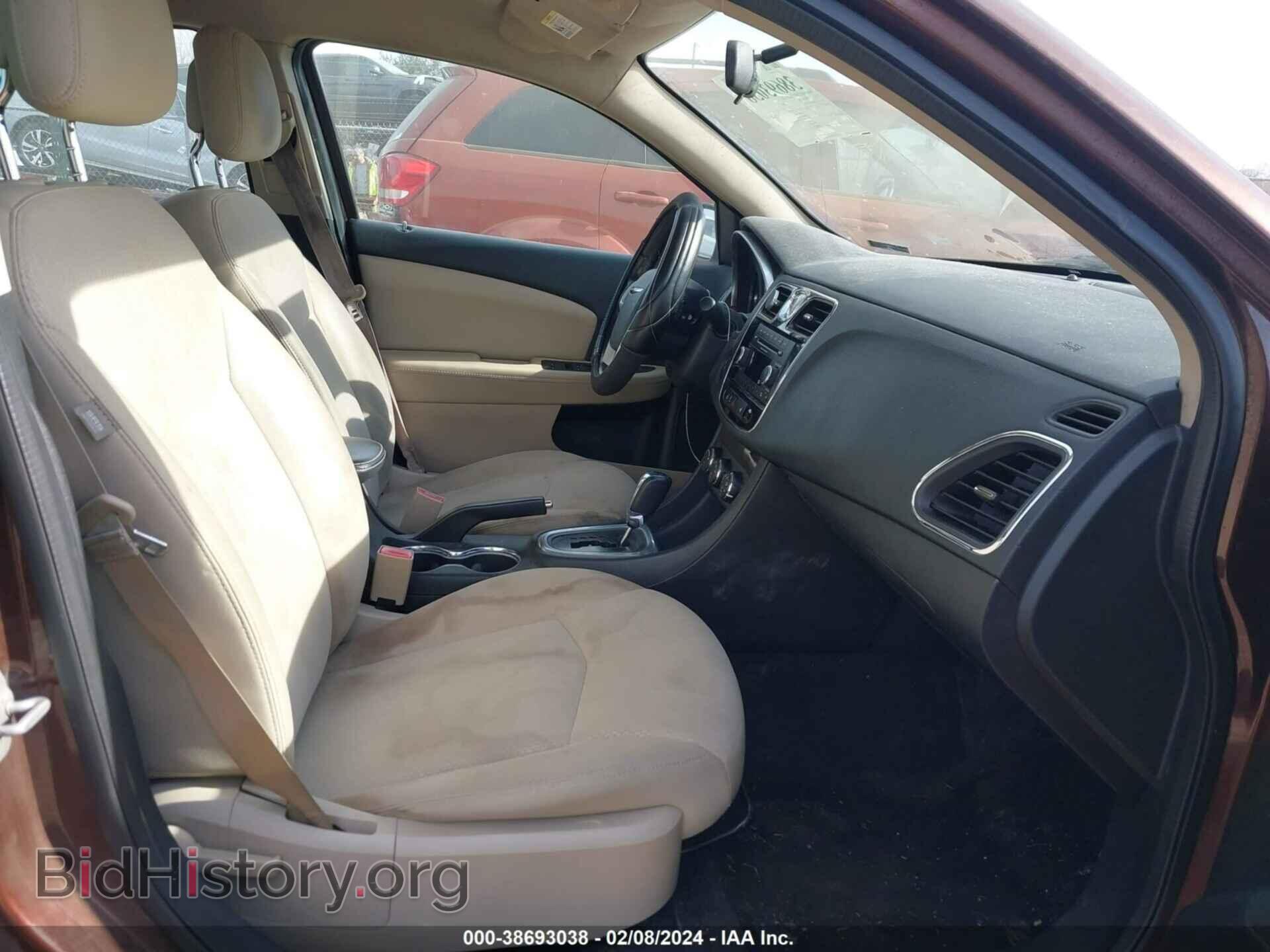 2012 CHRYSLER 200 - VIN: 1C3CCBBB3CN206407 - Фото 5