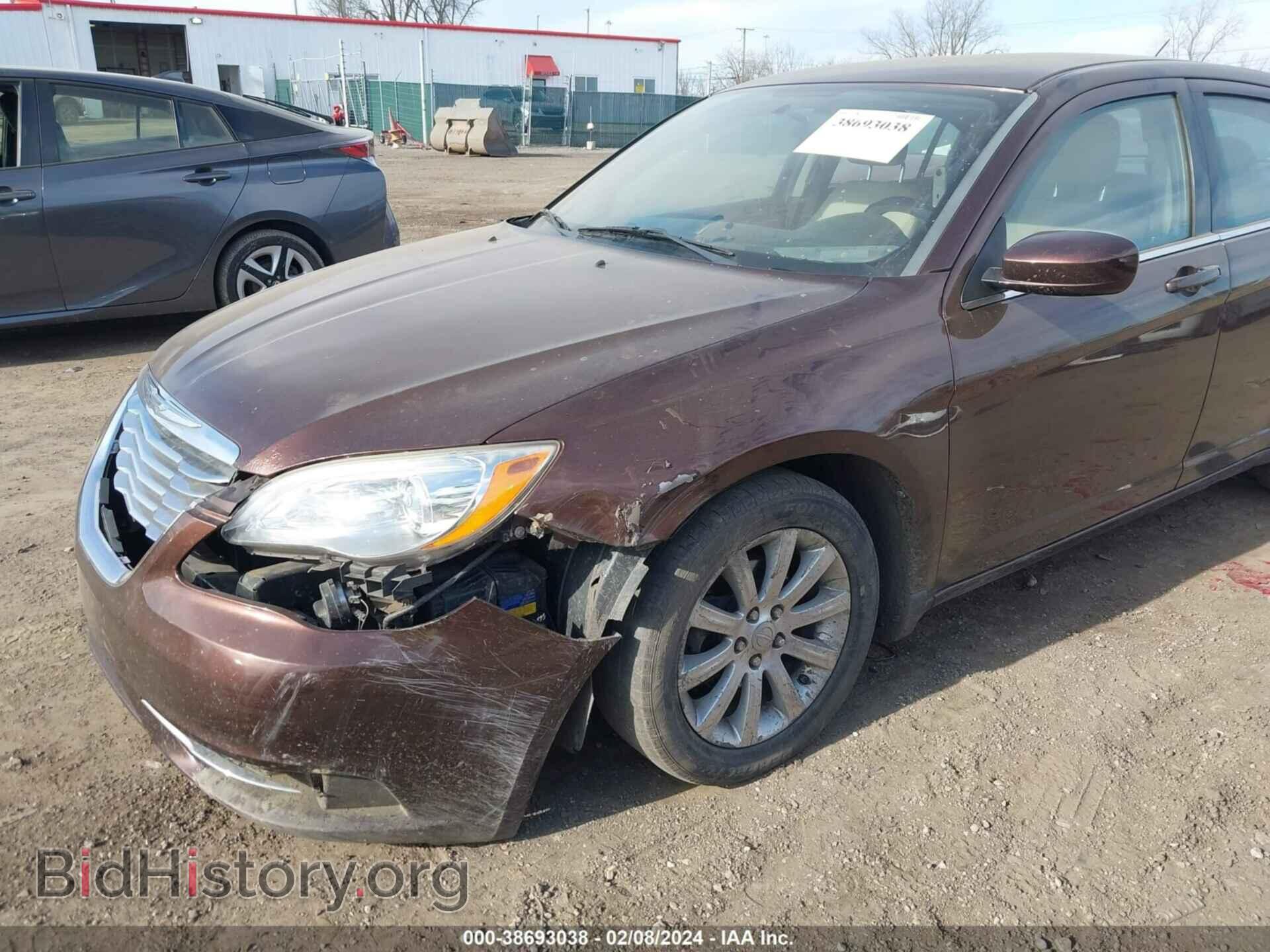 2012 CHRYSLER 200 - VIN: 1C3CCBBB3CN206407 - Фото 6