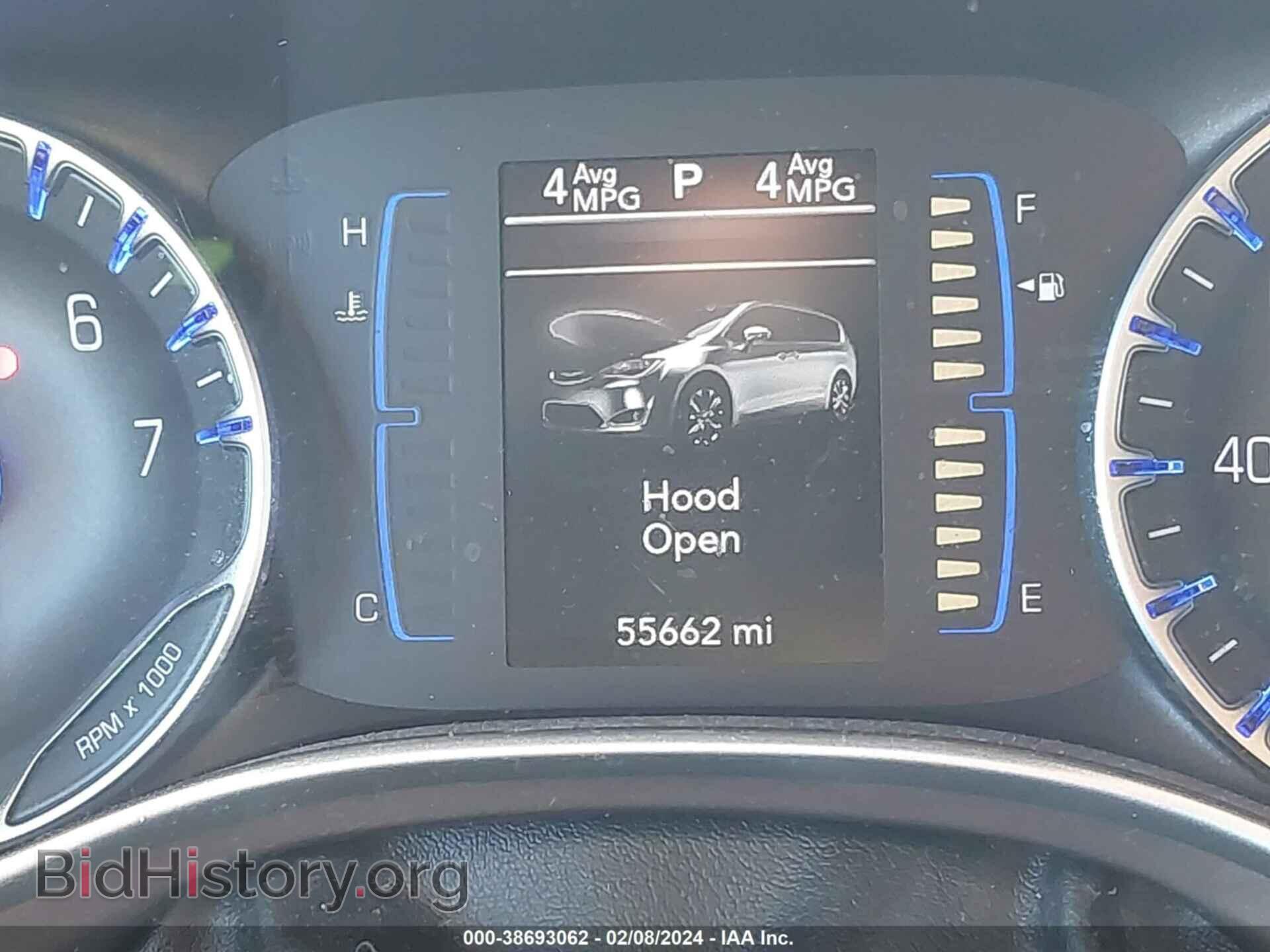 2018 CHRYSLER PACIFICA - VIN: 2C4RC1FG2JR258083 - Photo 16