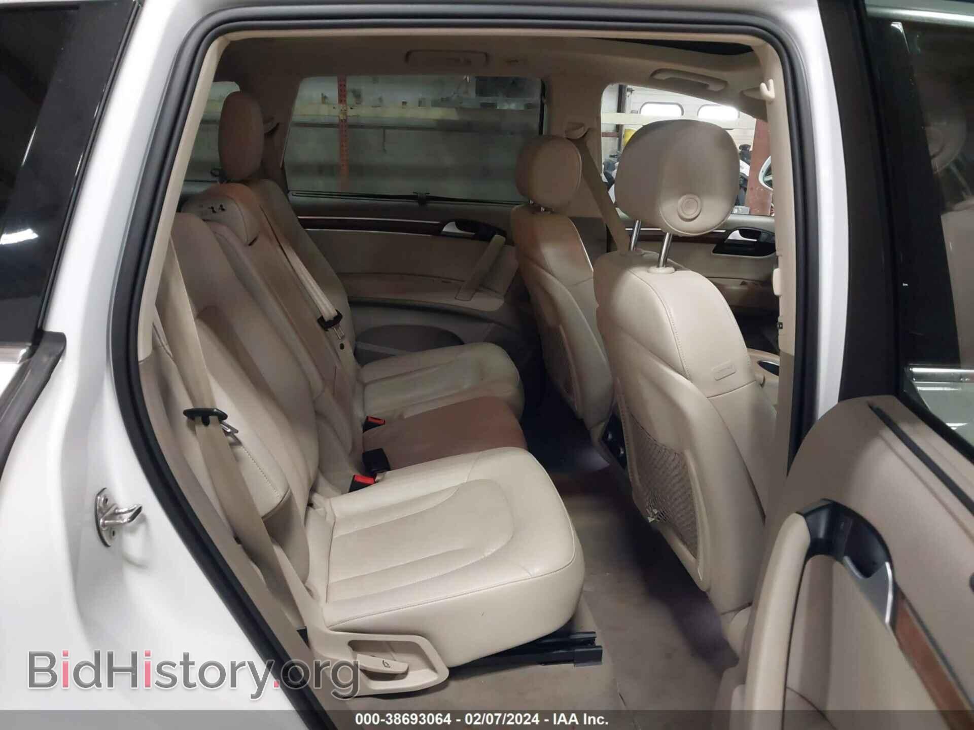 2014 AUDI Q7 - VIN: WA1DGAFE2ED010402 - Фото 8