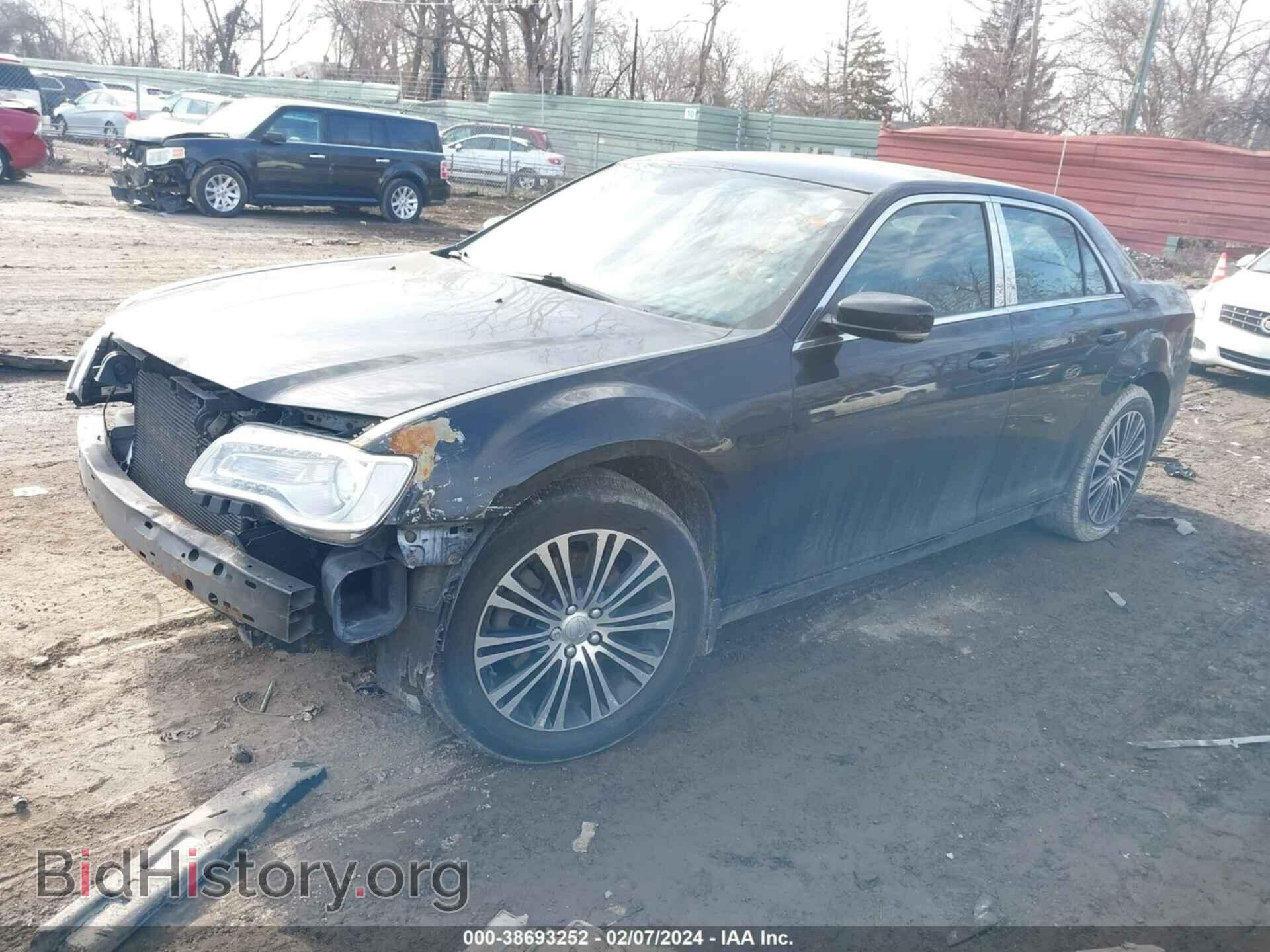 2012 CHRYSLER 300 - VIN: 2C3CCAGG5CH141356 - Photo 2