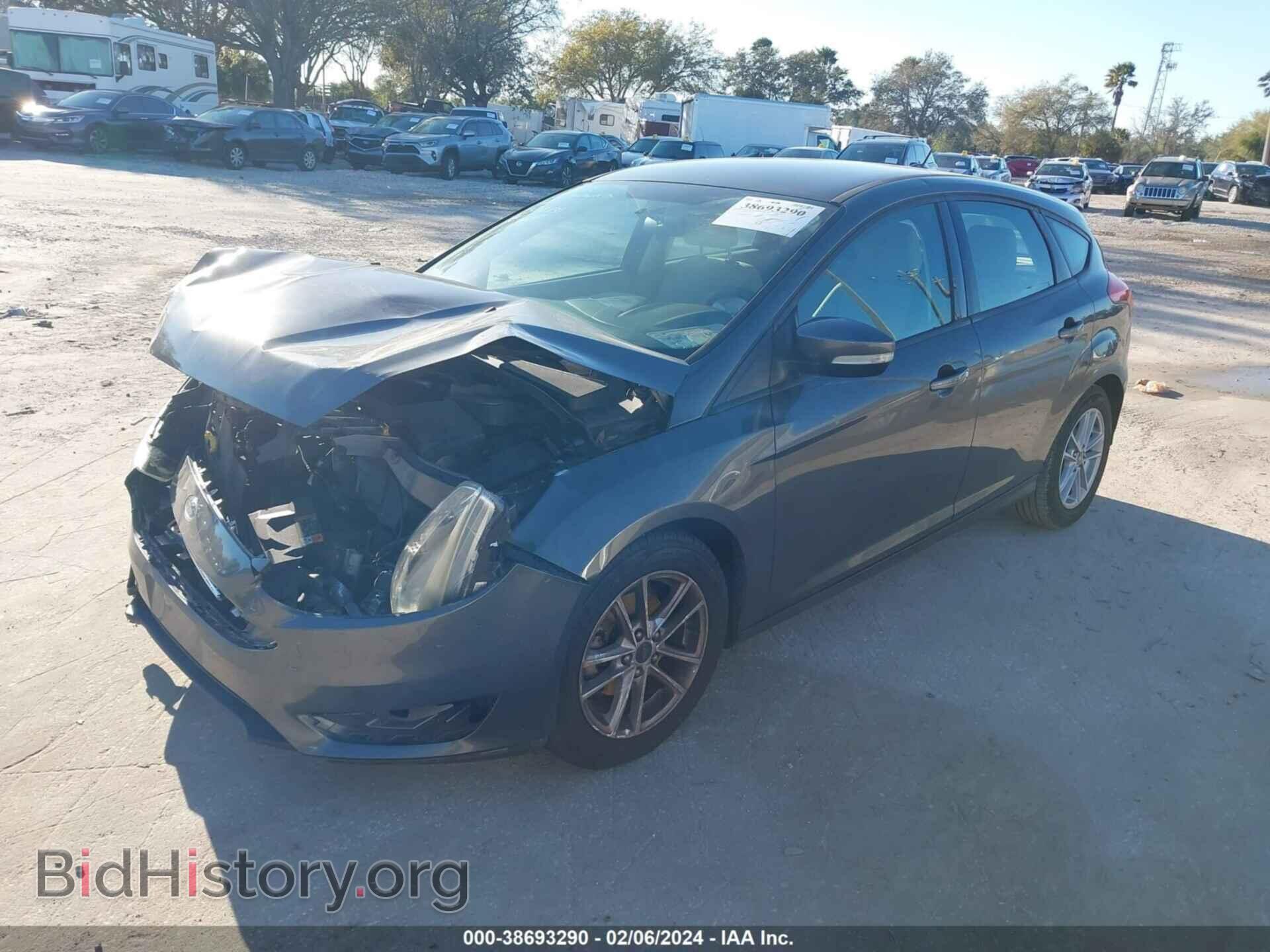 2017 FORD FOCUS - VIN: 1FADP3K2XHL266266 - Фото 2