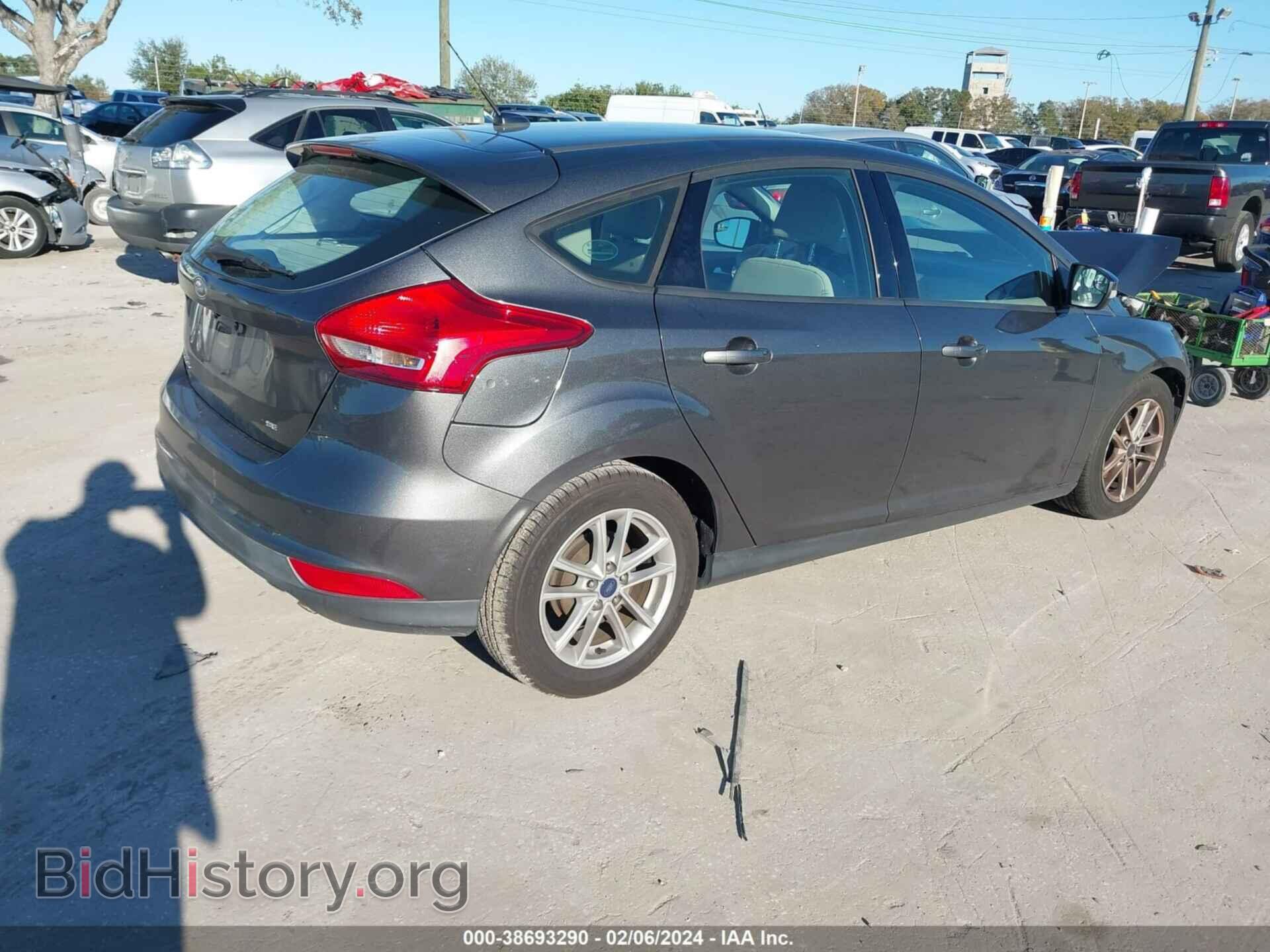 2017 FORD FOCUS - VIN: 1FADP3K2XHL266266 - Фото 4