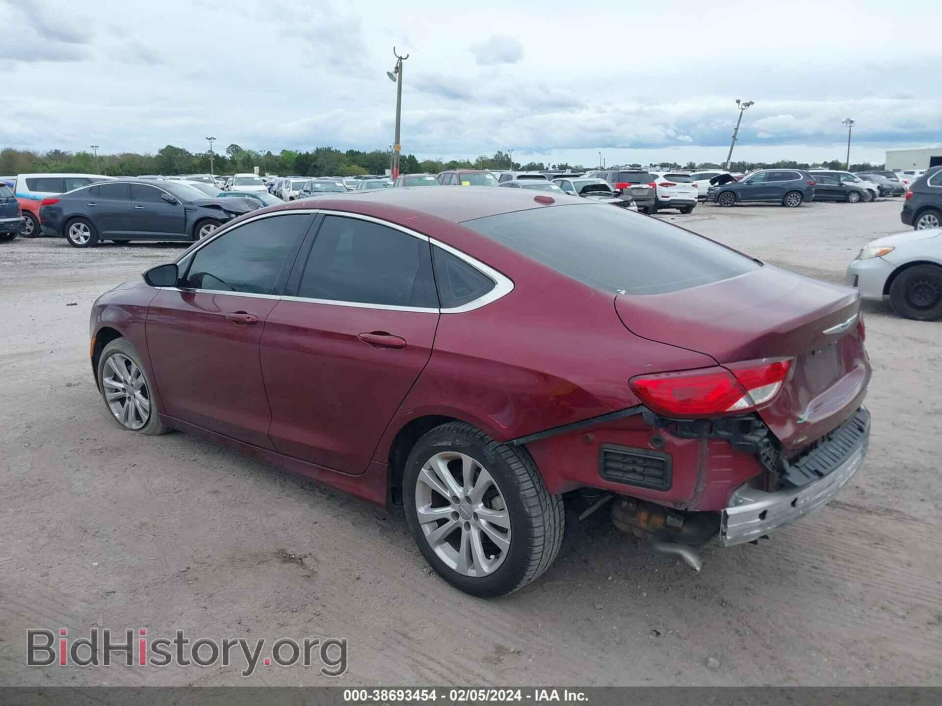 2015 CHRYSLER 200 - VIN: 1C3CCCABXFN741844 - Фото 3