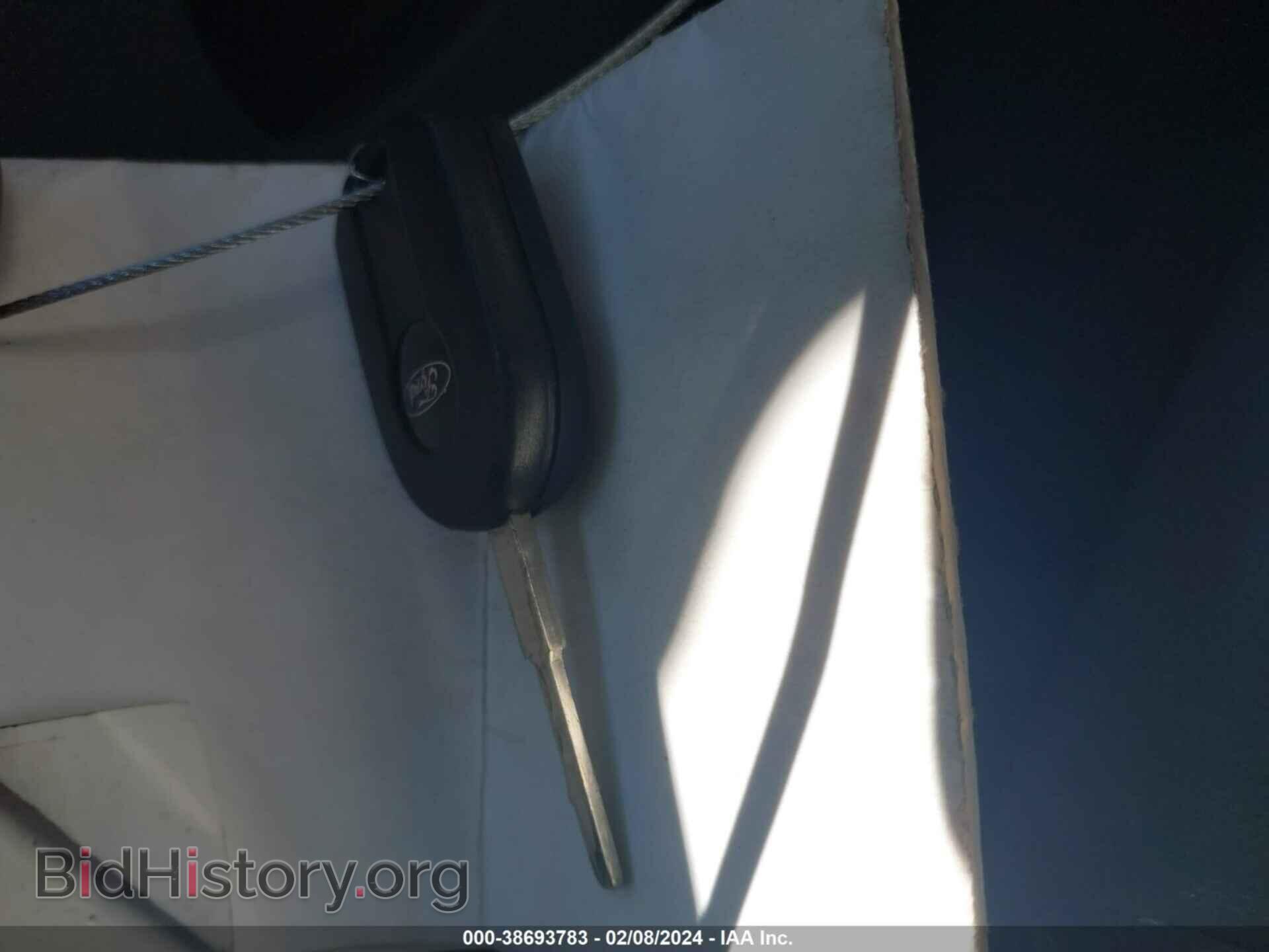 2015 FORD TRANSIT-150 - VIN: 1FTNE2CM4FKA73452 - Photo 11