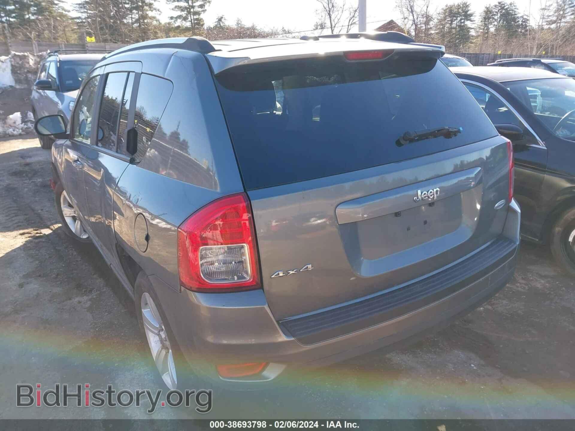 2012 JEEP COMPASS - VIN: 1C4NJDEB5CD572344 - Фото 3