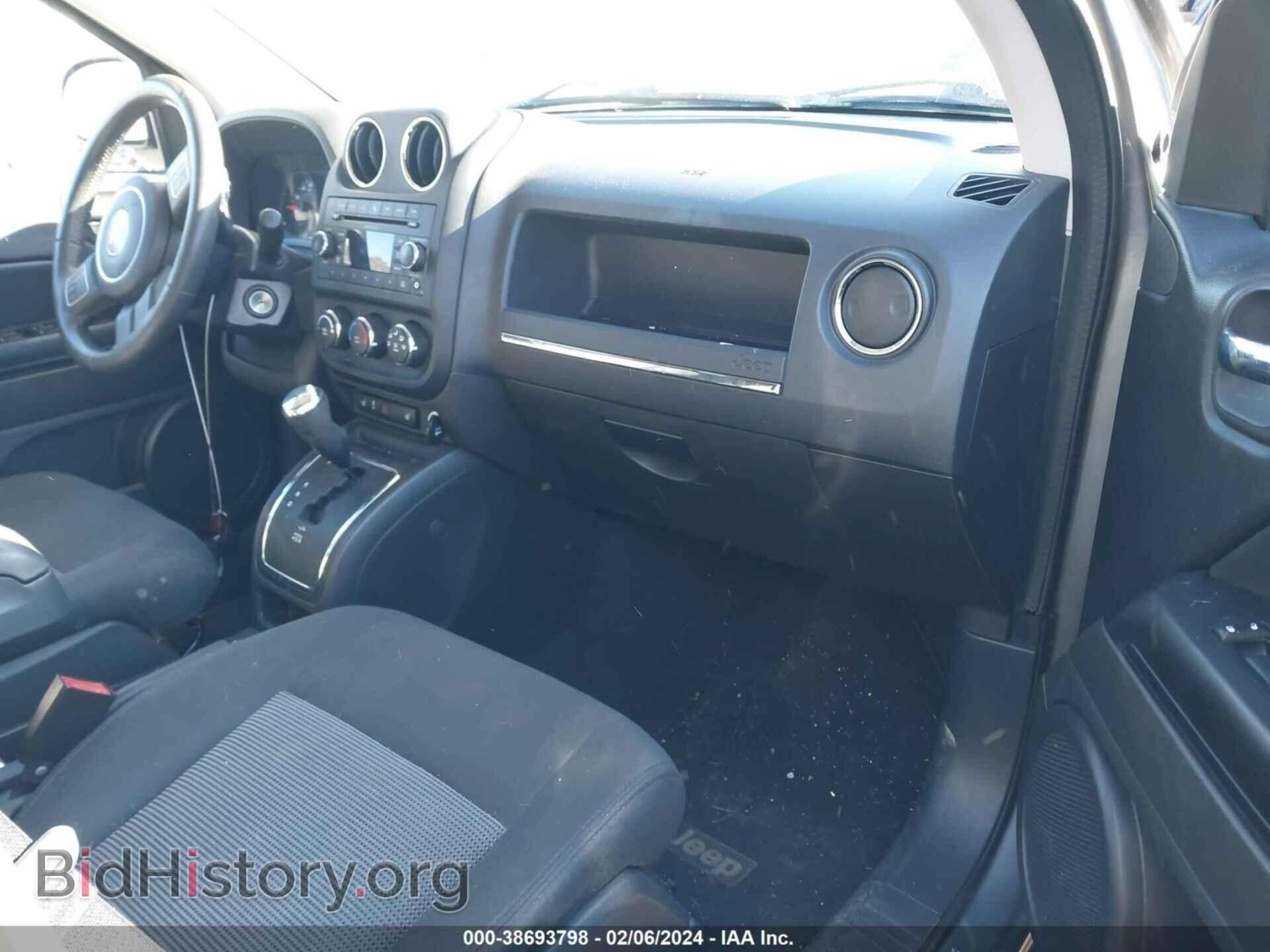 2012 JEEP COMPASS - VIN: 1C4NJDEB5CD572344 - Фото 5