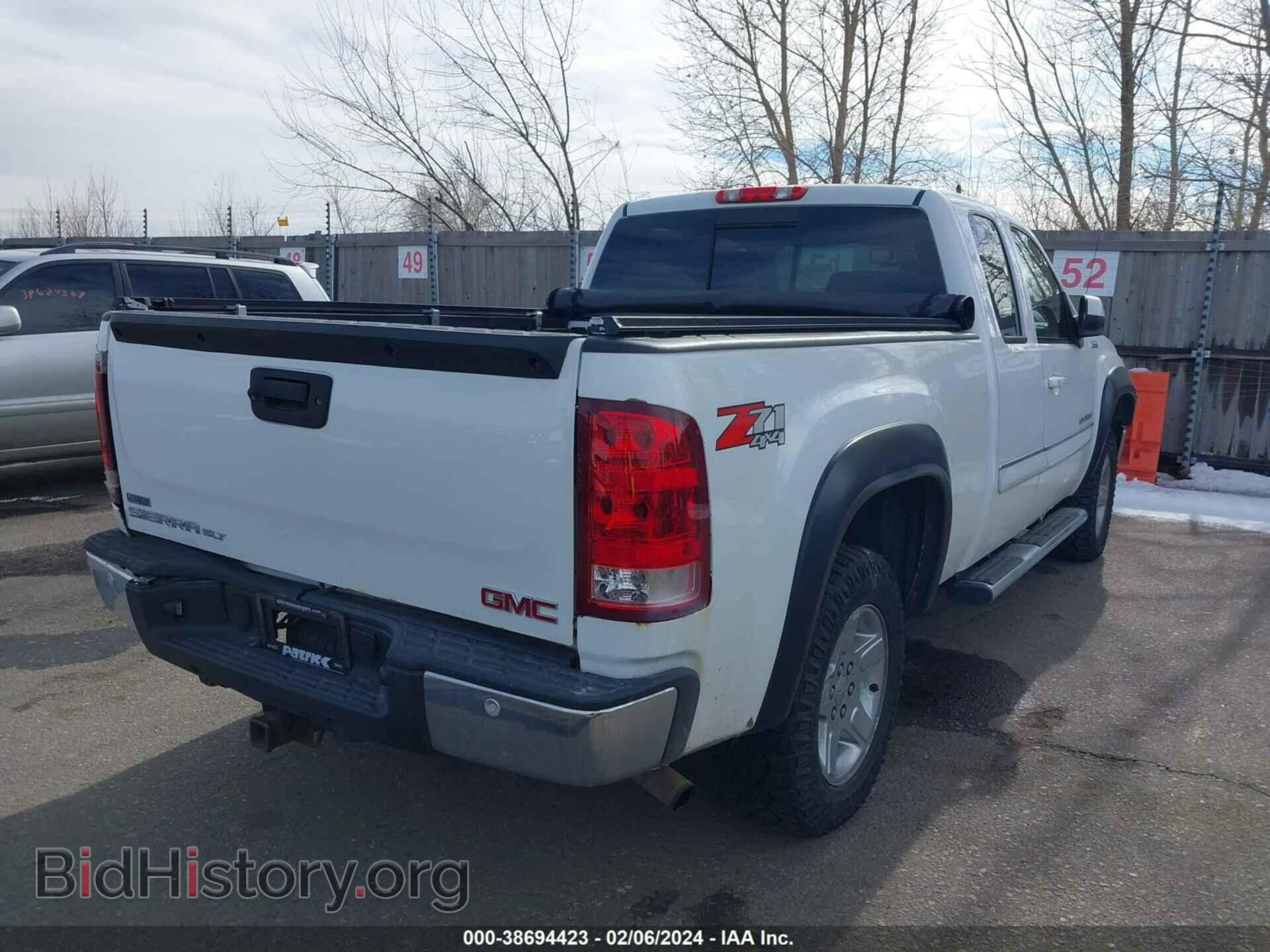 2010 GMC SIERRA 1500 - VIN: 1GTSKWE37AZ288847 - Фото 4