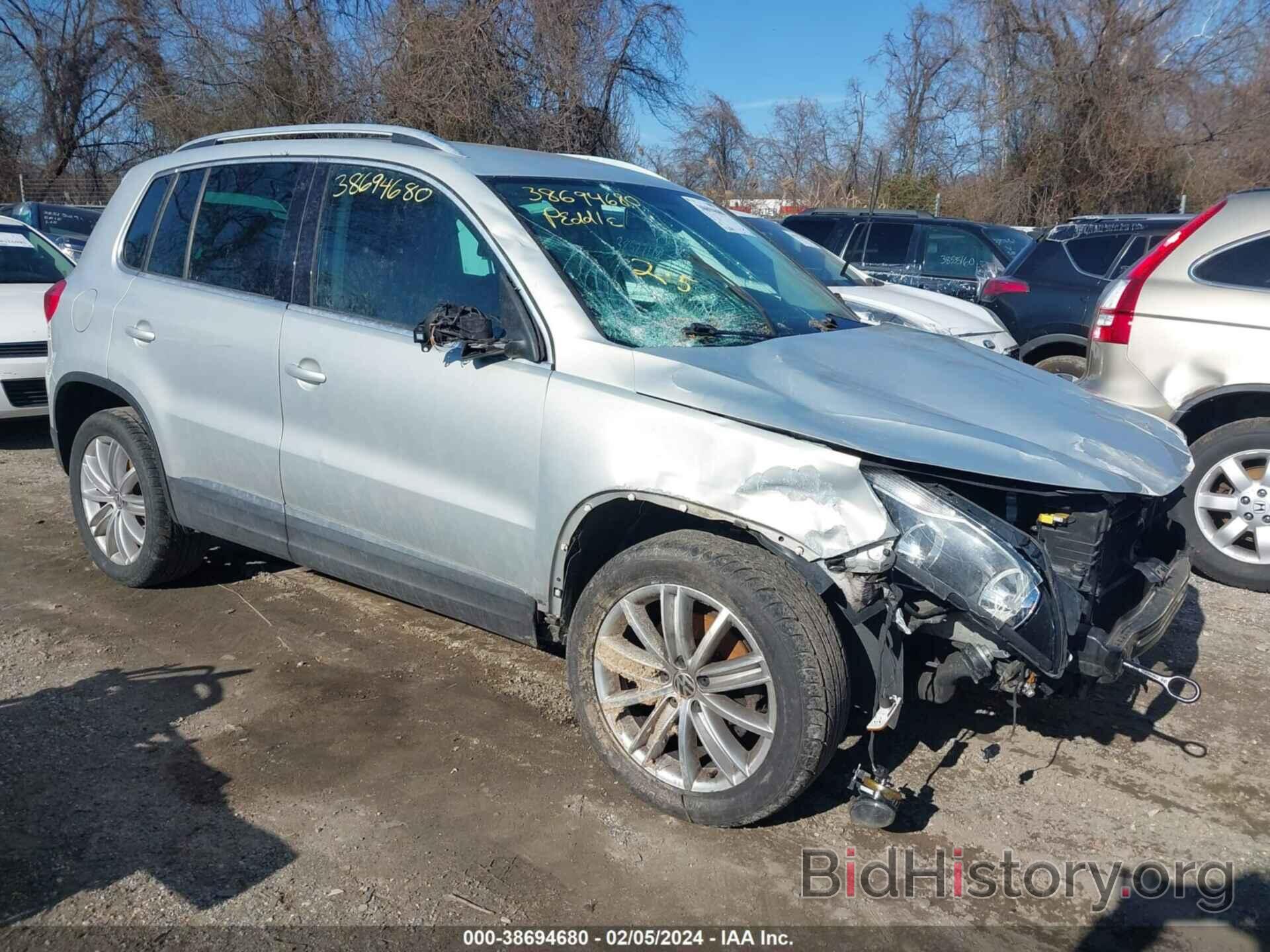 Photo WVGBV7AX3CW573213 - VOLKSWAGEN TIGUAN 2012