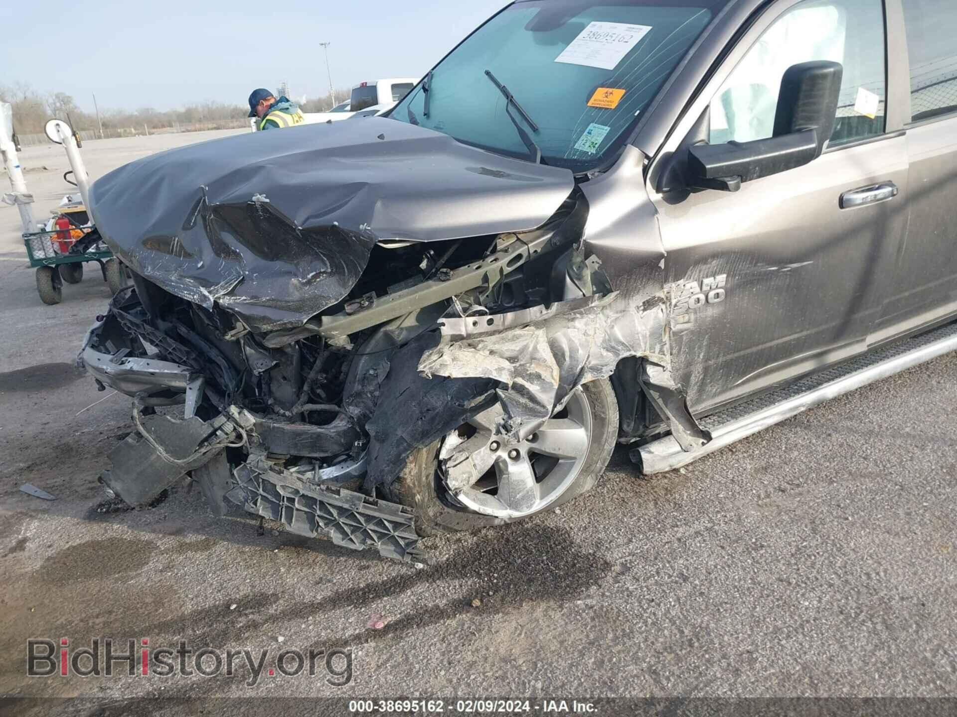 2017 RAM 1500 - VIN: 3C6RR6LT7HG592355 - Фото 6