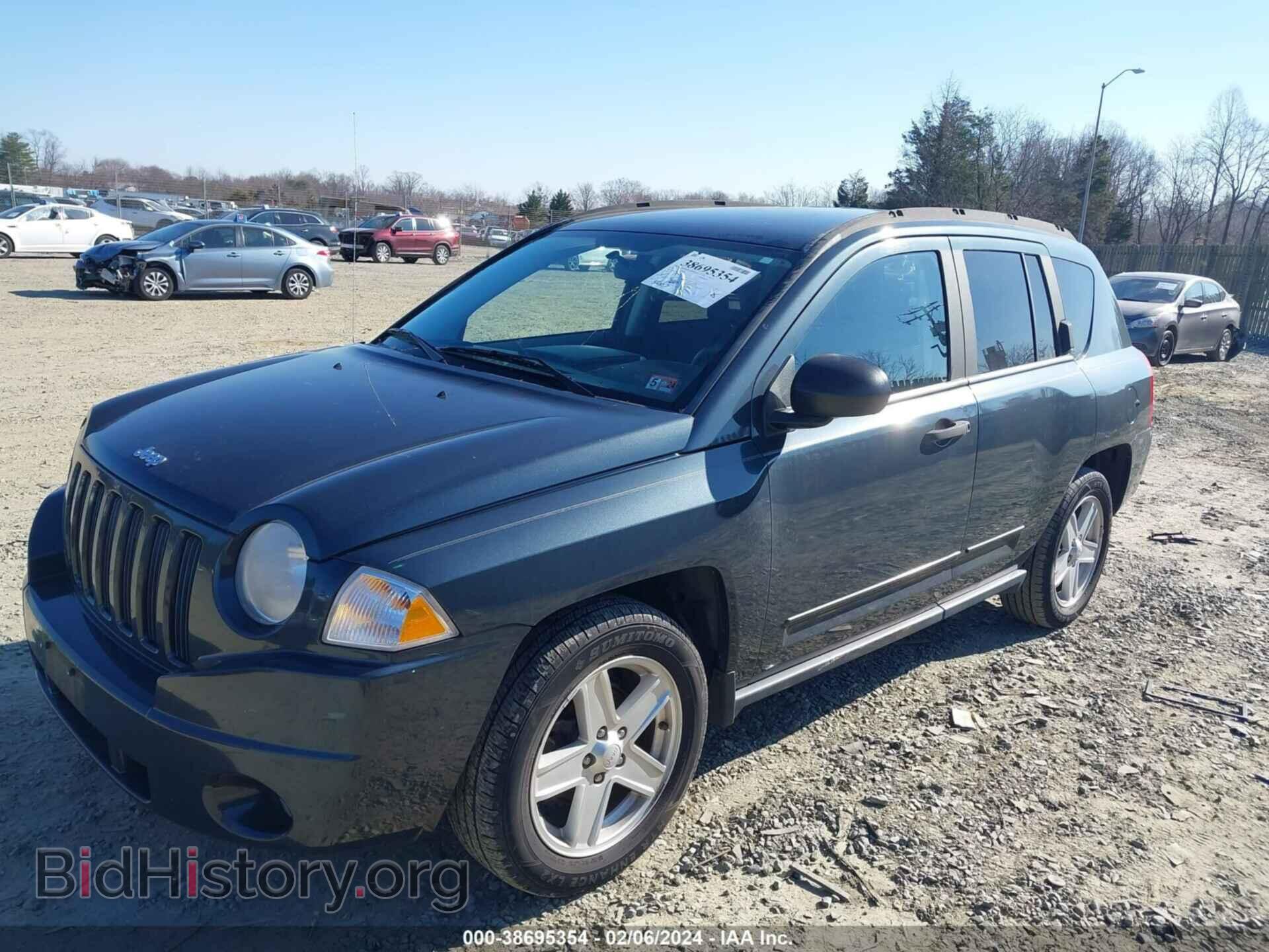 2008 JEEP COMPASS - VIN: 1J8FF47W28D727180 - Фото 2