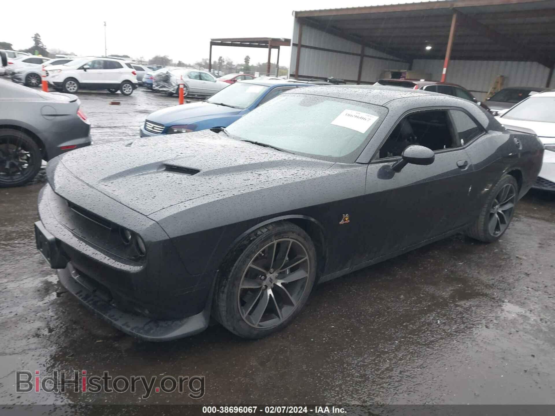 2018 DODGE CHALLENGER - VIN: 2C3CDZFJXJH171121 - Фото 2