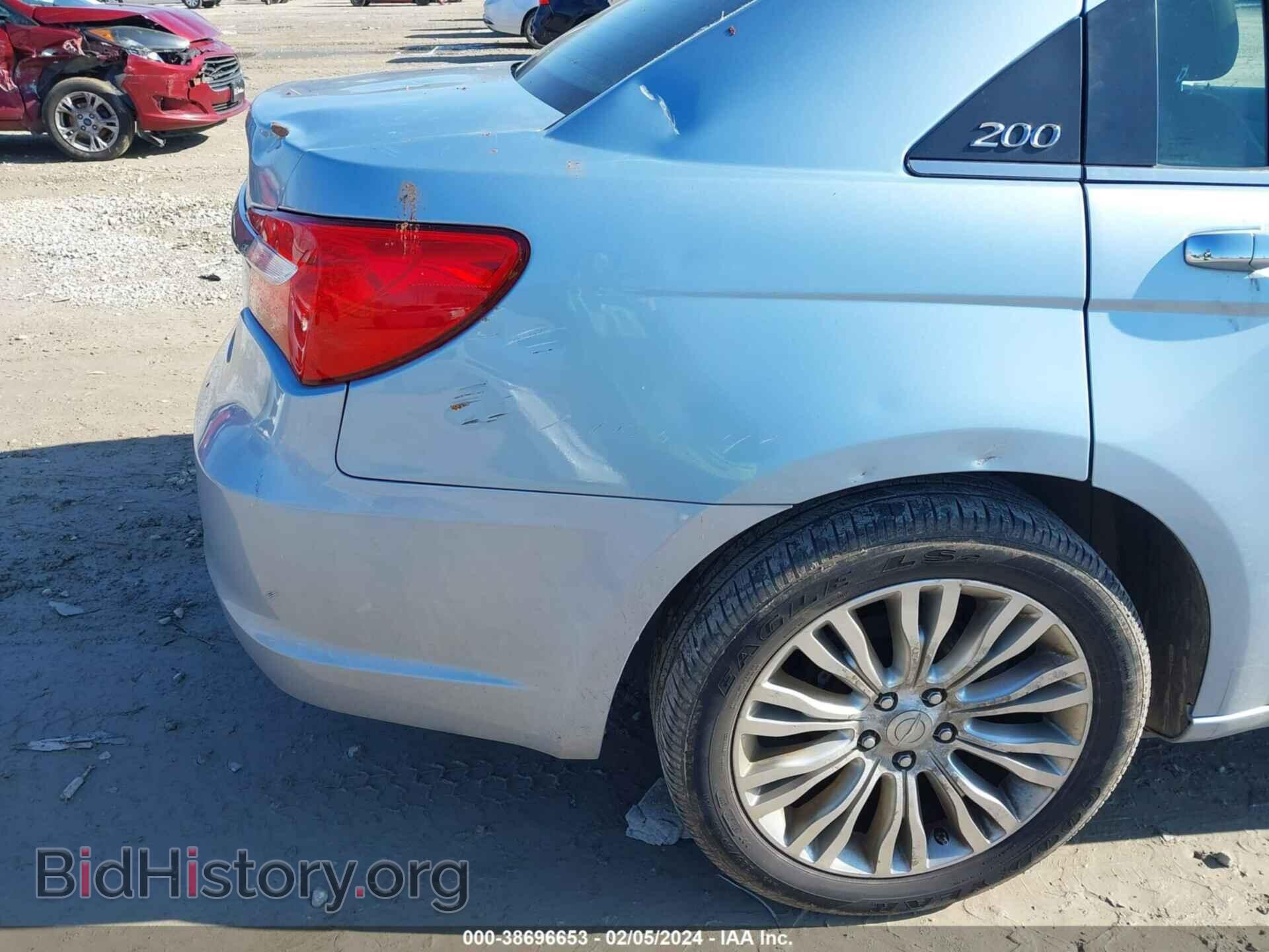 2012 CHRYSLER 200 - VIN: 1C3CCBCG2CN175094 - Photo 6