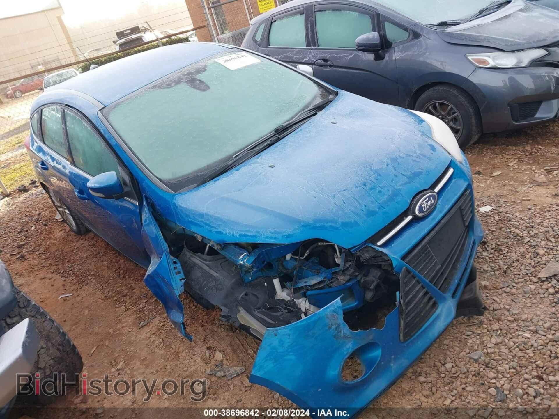 Фотография 1FAHP3M24CL298556 - FORD FOCUS 2012