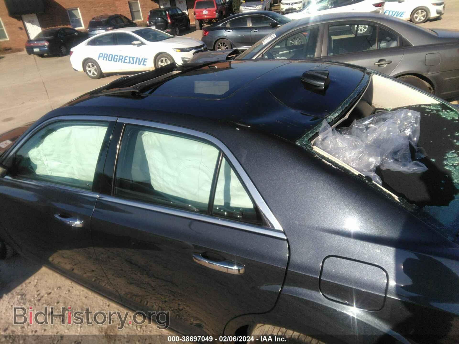 2019 CHRYSLER 300 - VIN: 2C3CCAEG5KH705959 - Фото 6