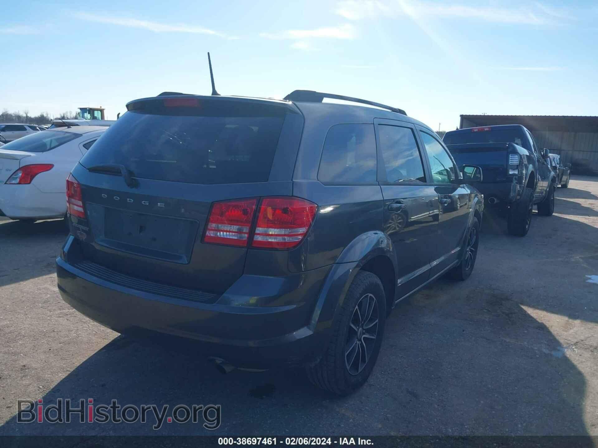 2018 DODGE JOURNEY - VIN: 3C4PDCAB3JT532979 - Фото 4