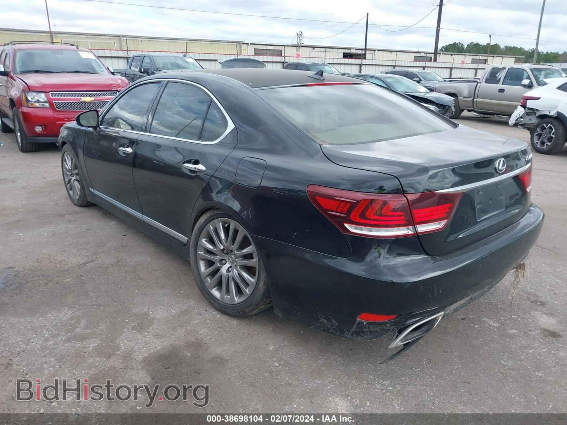 2013 LEXUS LS 460 - VIN: JTHBL5EF3D5117590 - Photo 3