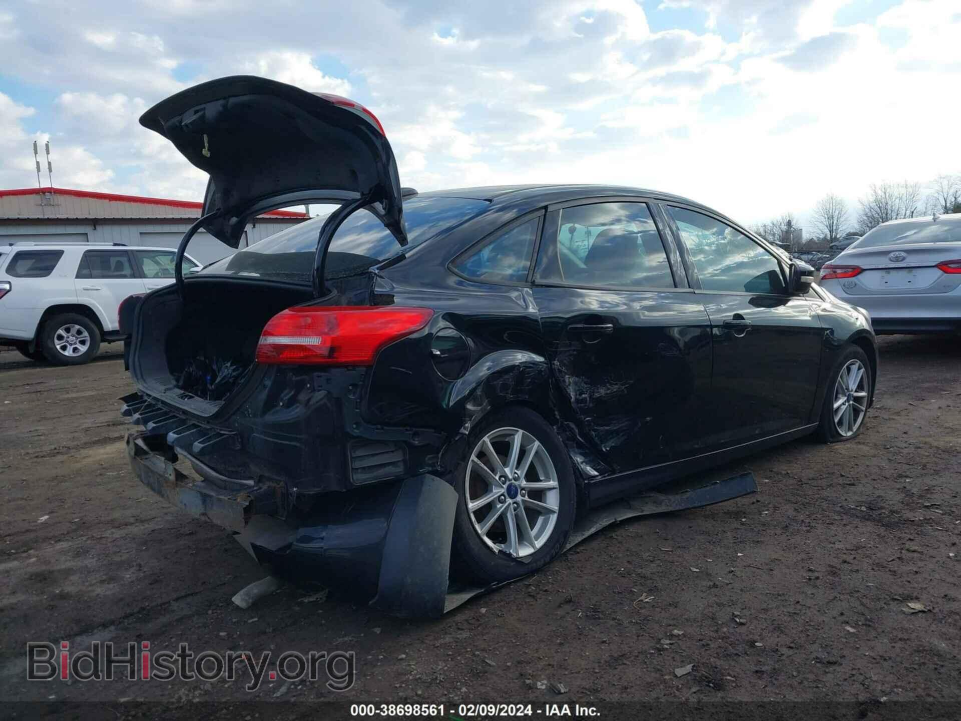 2016 FORD FOCUS - VIN: 1FADP3F2XGL335157 - Фото 4