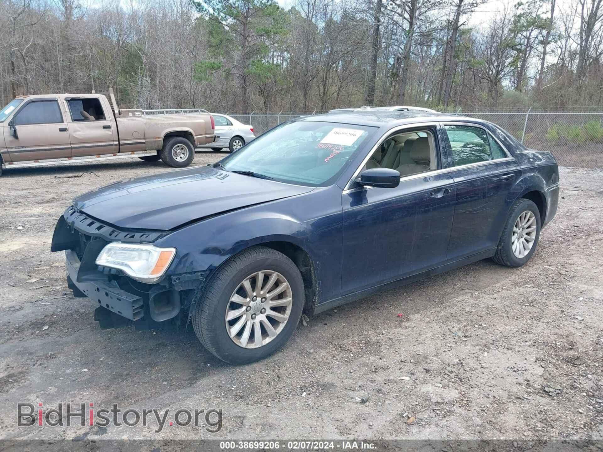 2012 CHRYSLER 300 - VIN: 2C3CCAAGXCH145492 - Фото 2