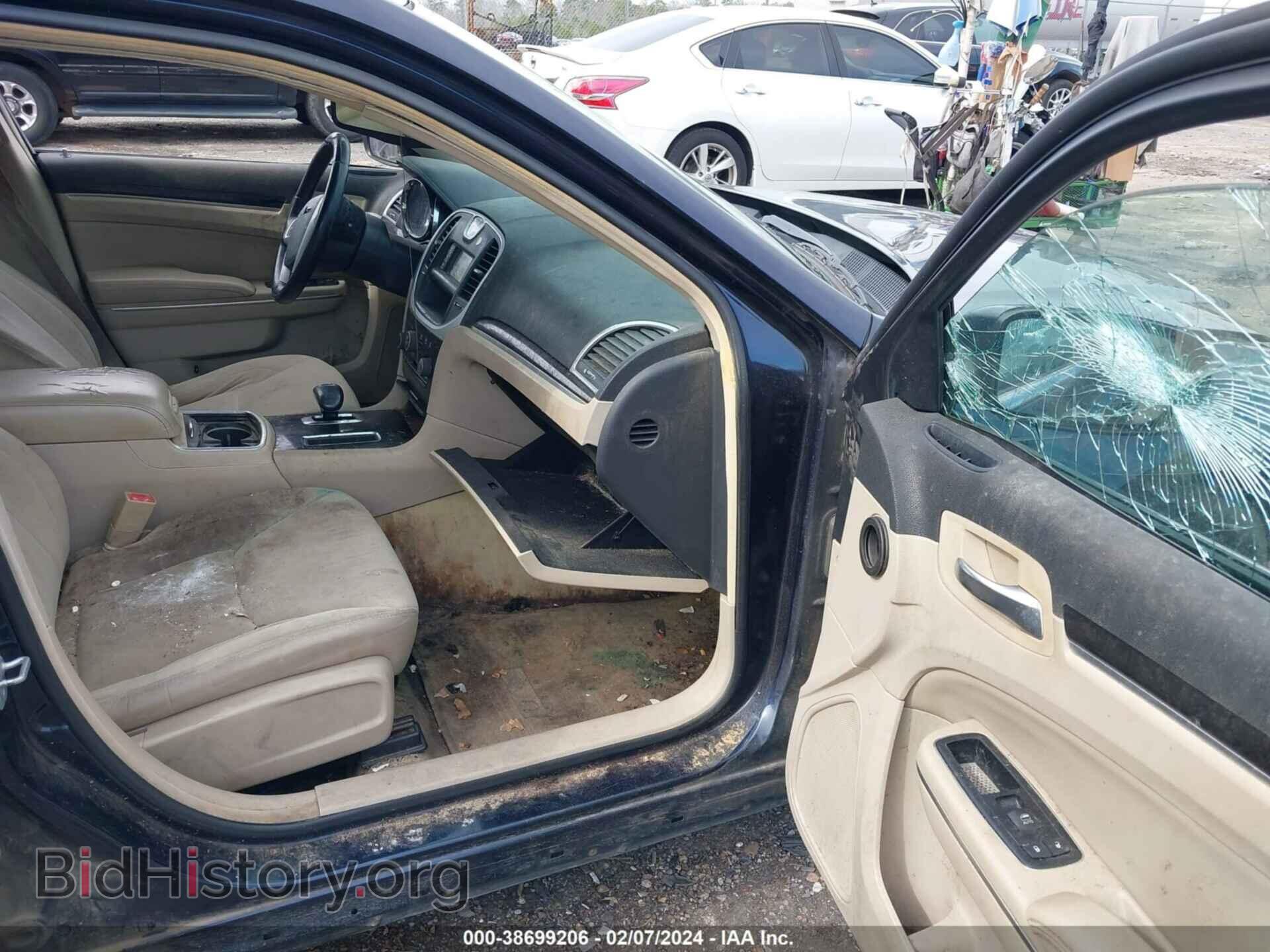 2012 CHRYSLER 300 - VIN: 2C3CCAAGXCH145492 - Фото 5