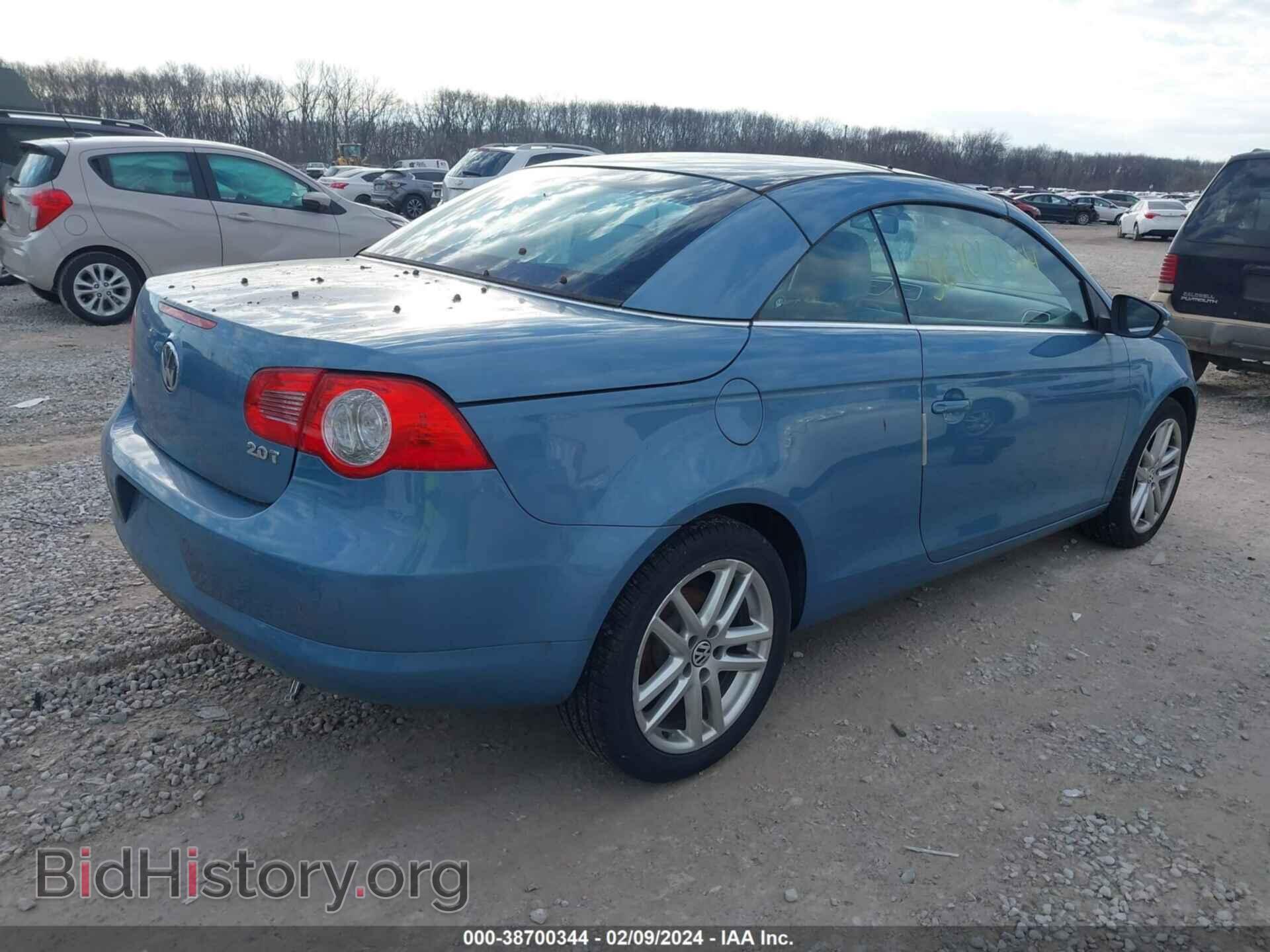 2010 VOLKSWAGEN EOS - VIN: WVWFA7AH7AV015720 - Фото 4