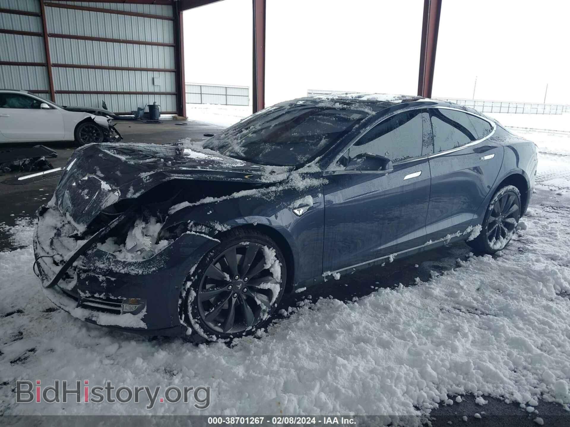 2015 TESLA MODEL S - VIN: 5YJSA1E28FF116711 - Фото 2