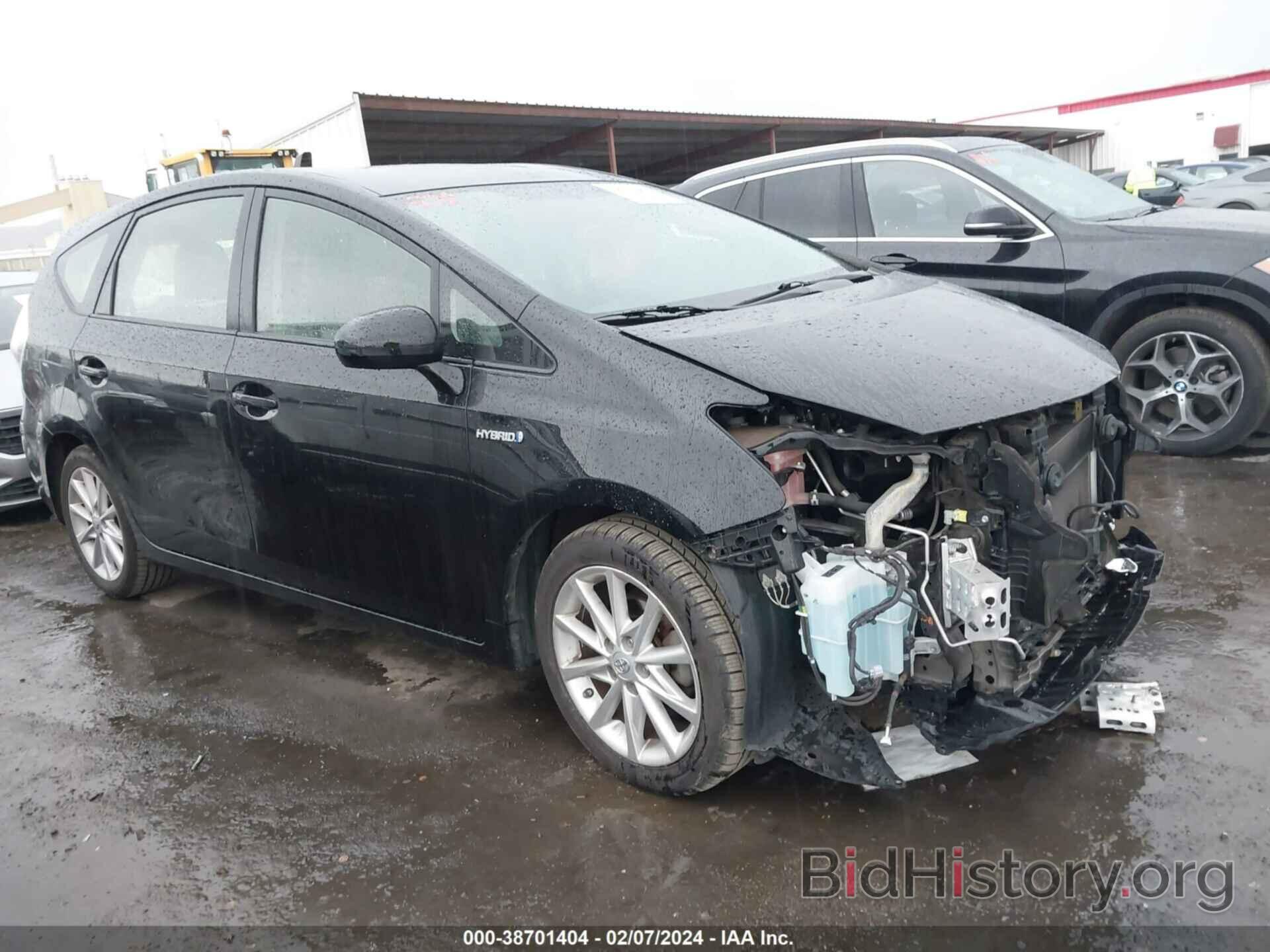 Photo JTDZN3EU2EJ010391 - TOYOTA PRIUS V 2014