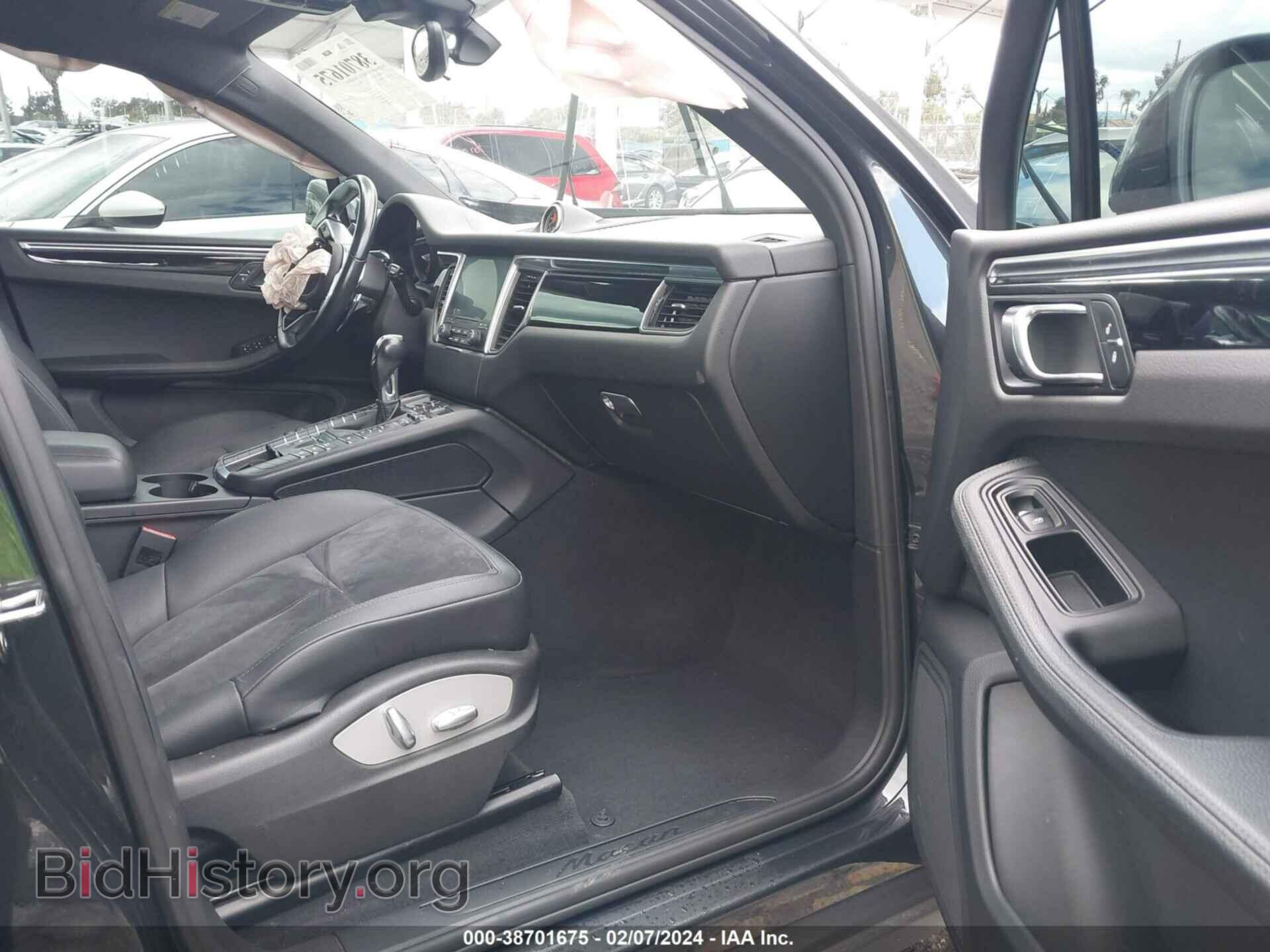 2017 PORSCHE MACAN - VIN: WP1AA2A51HLB06957 - Photo 5
