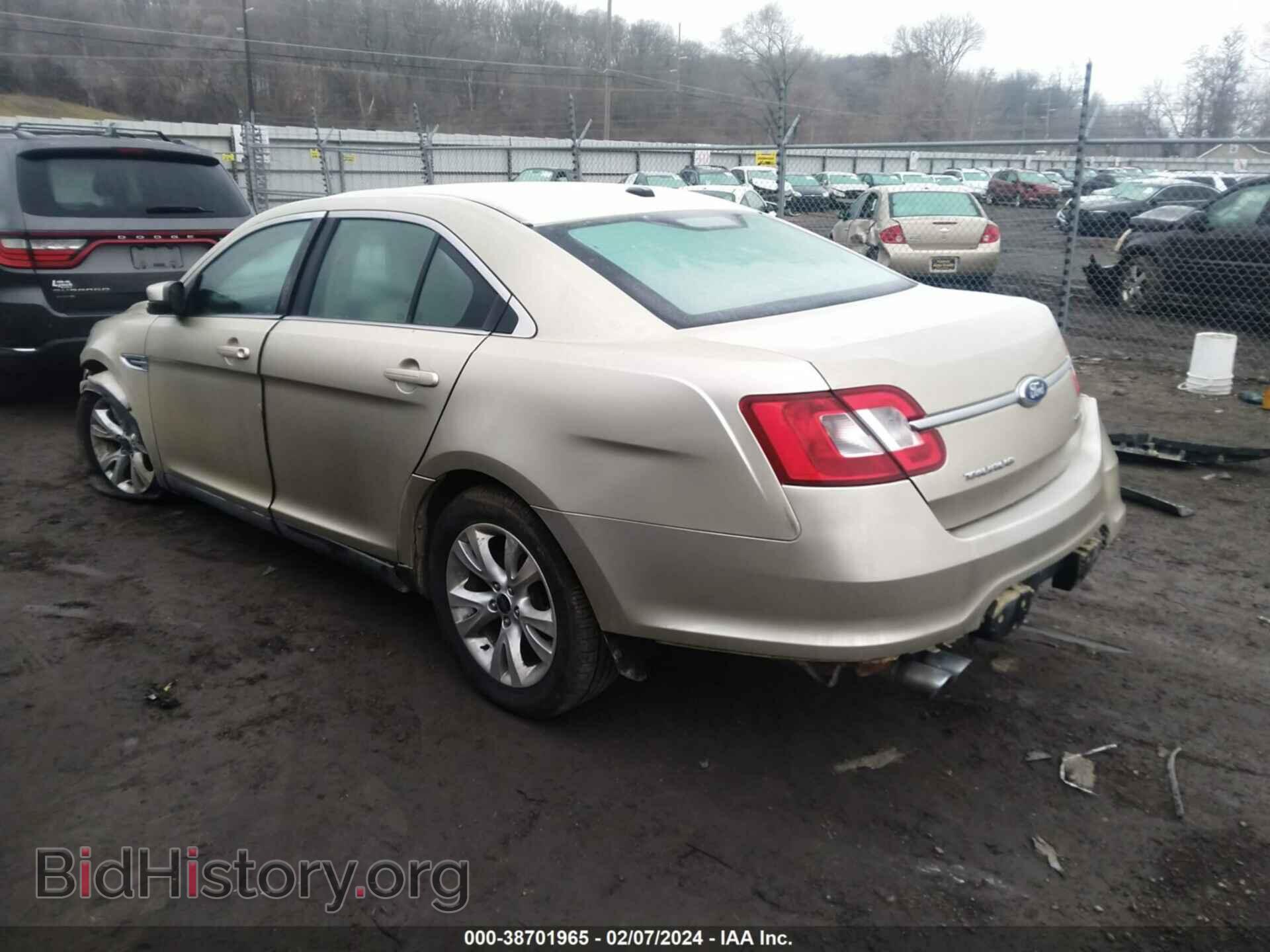 2011 FORD TAURUS - VIN: 1FAHP2EW3BG137716 - Фото 3