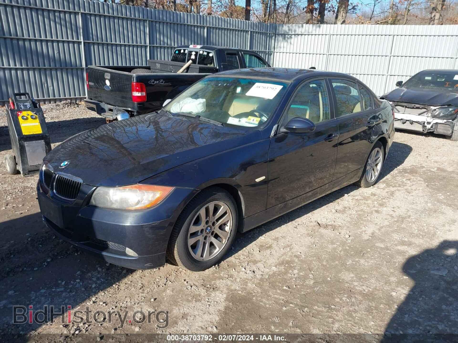 2006 BMW 325I - VIN: WBAVB17536NK40322 - Photo 2