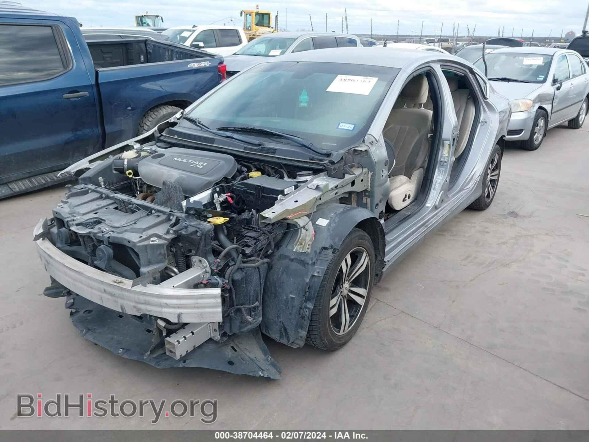 2015 CHRYSLER 200 - VIN: 1C3CCCAB2FN649921 - Фото 2