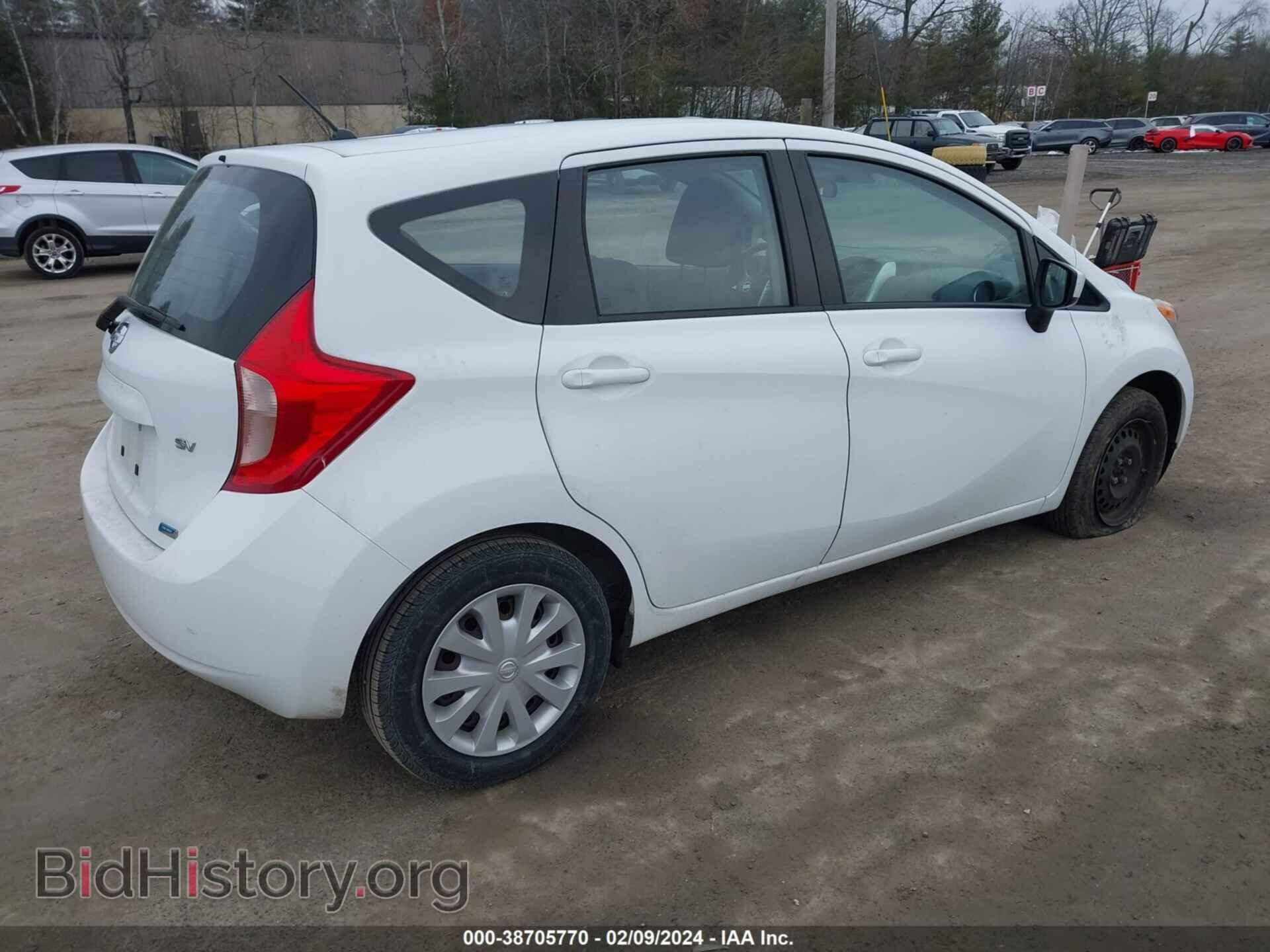 2015 NISSAN VERSA NOTE - VIN: 3N1CE2CP2FL424958 - Фото 4