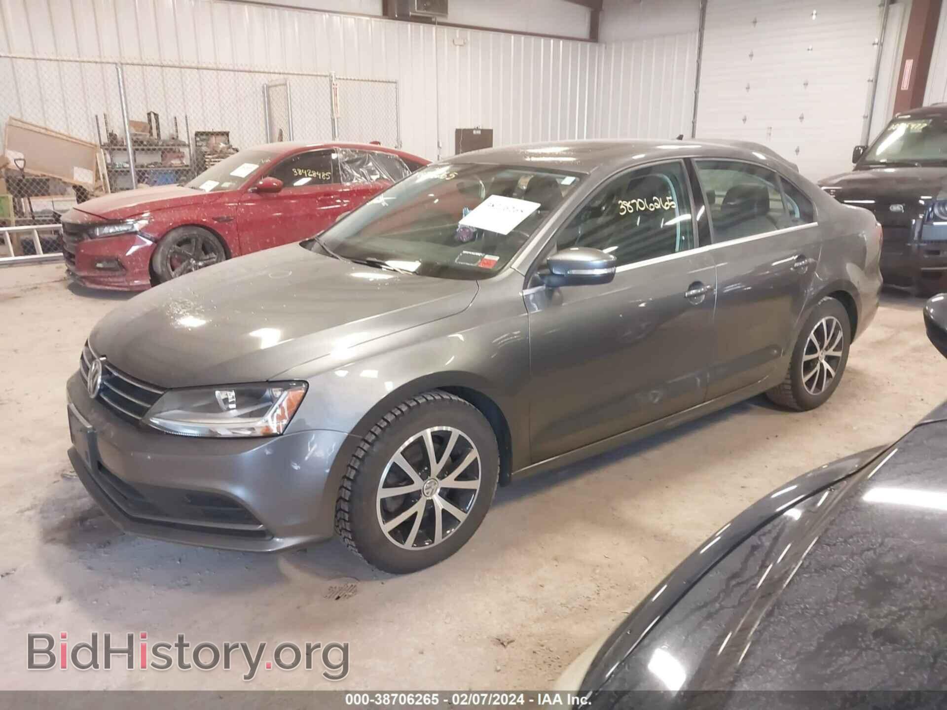 2017 VOLKSWAGEN JETTA - VIN: 3VWDB7AJ6HM404177 - Фото 2