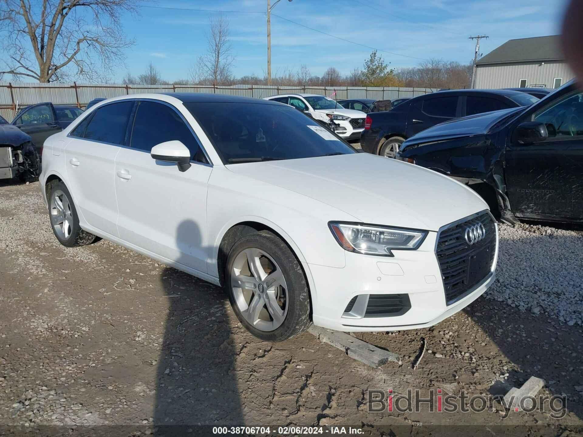 Photo WAUB8GFF9J1065217 - AUDI A3 2018