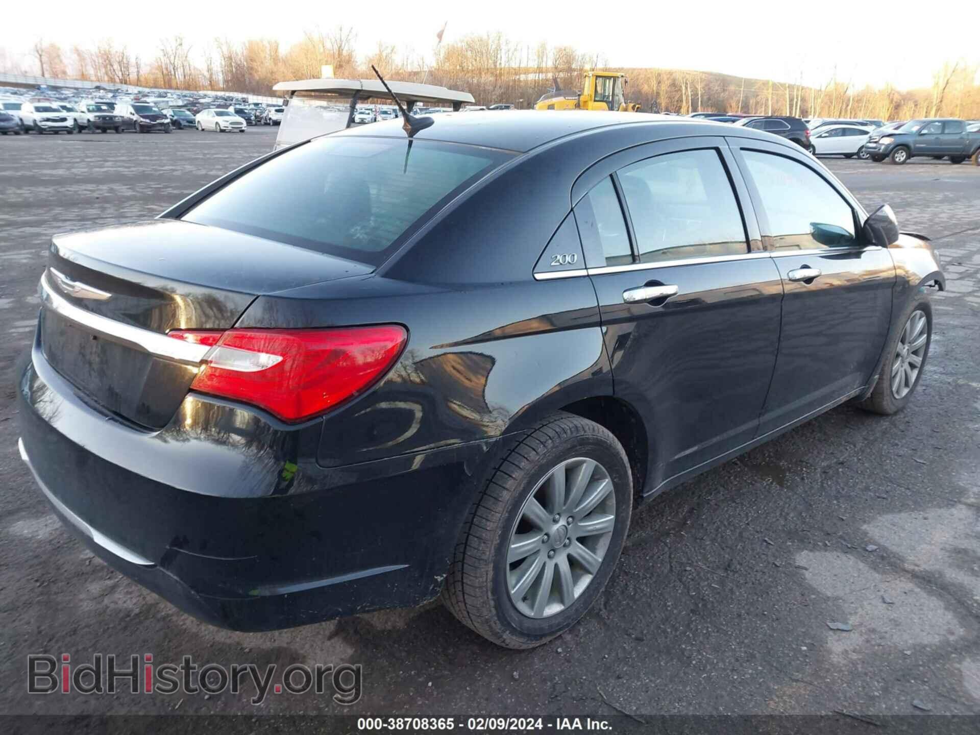 2014 CHRYSLER 200 - VIN: 1C3CCBCG2EN157214 - Фото 4