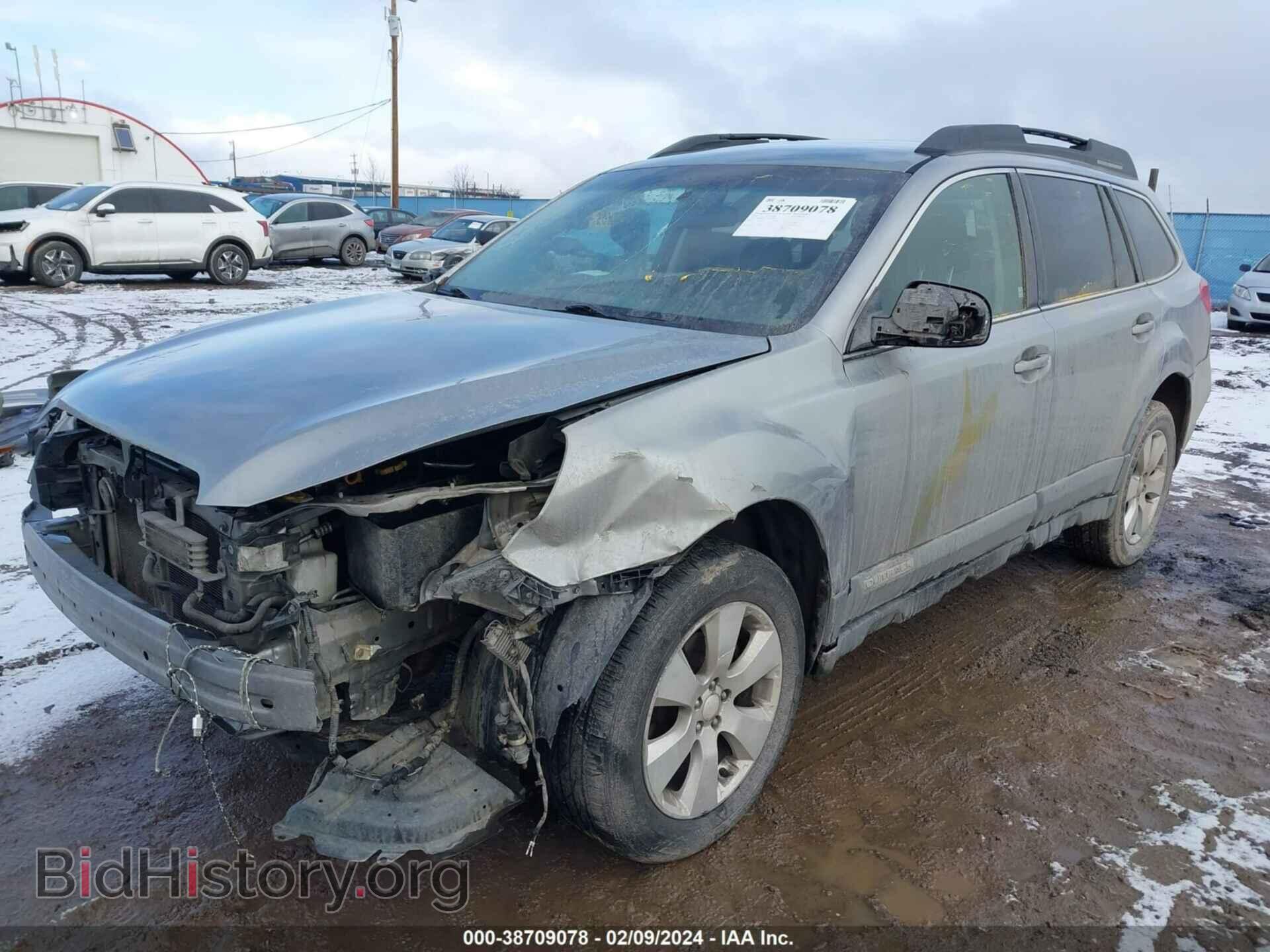 2010 SUBARU OUTBACK - VIN: 4S4BRCCC7A3352350 - Фото 2