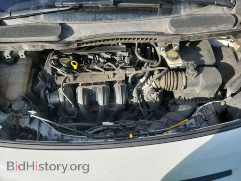 2015 Ford TRANSIT CONNECT (VIN NM0LS6E76F1207461) — фото 2 из 25