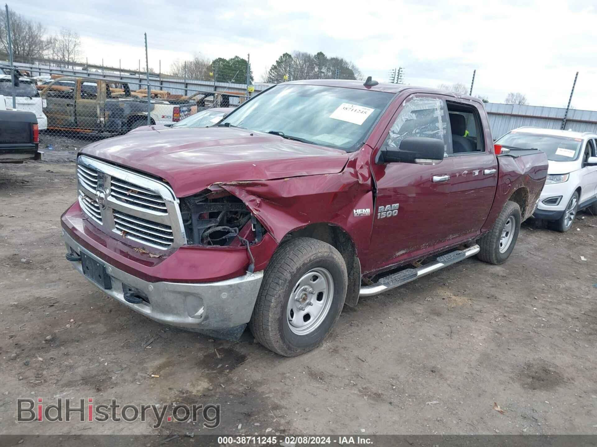 2017 RAM 1500 - VIN: 3C6RR7LTXHG512035 - Фото 2