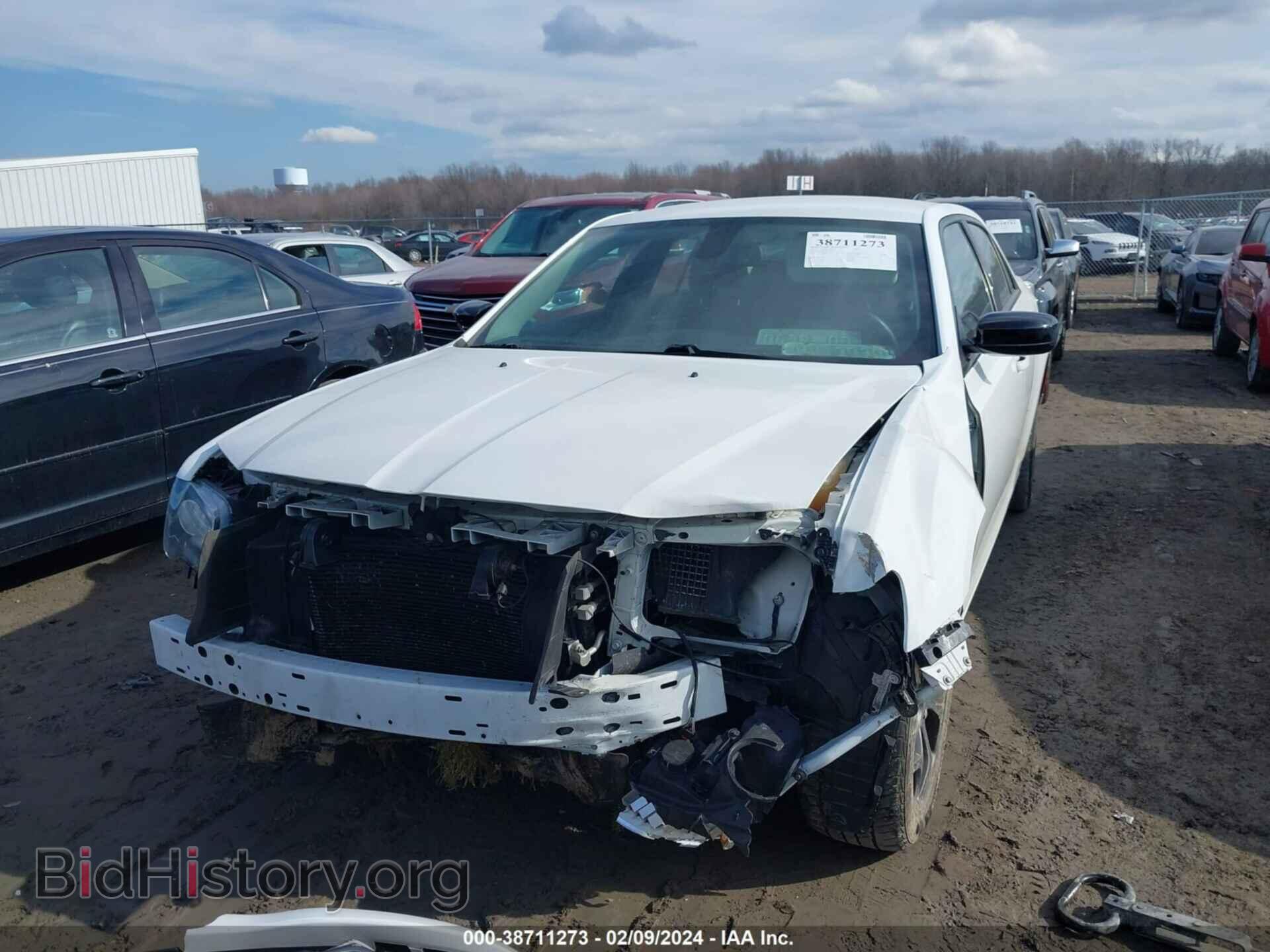 2018 CHRYSLER 300 - VIN: 2C3CCARG2JH254014 - Фото 6