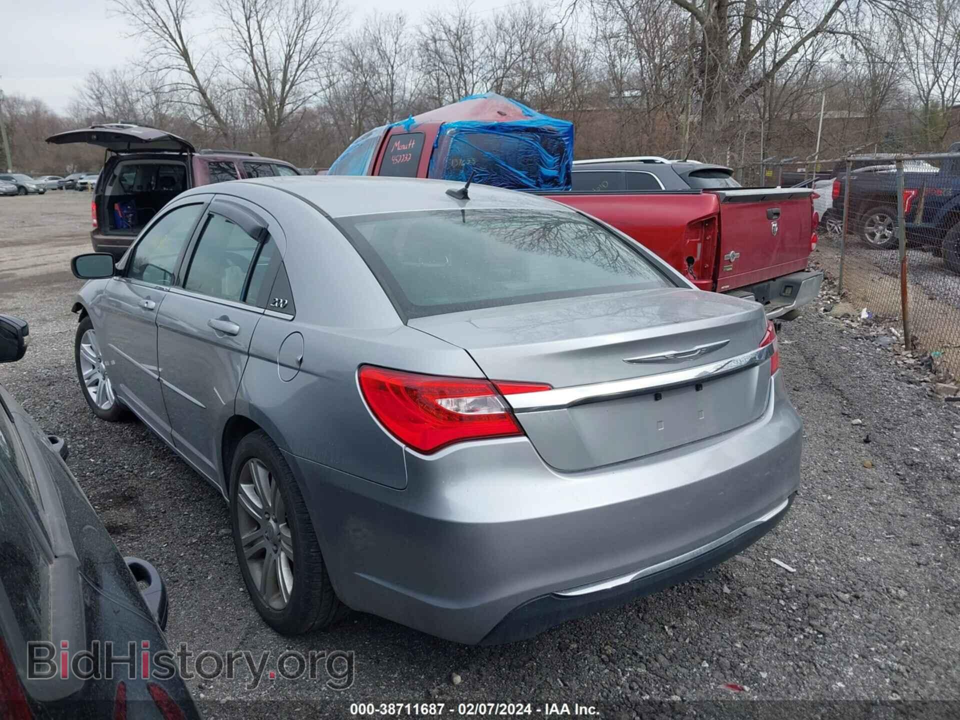 2013 CHRYSLER 200 - VIN: 1C3CCBBB0DN732270 - Фото 3