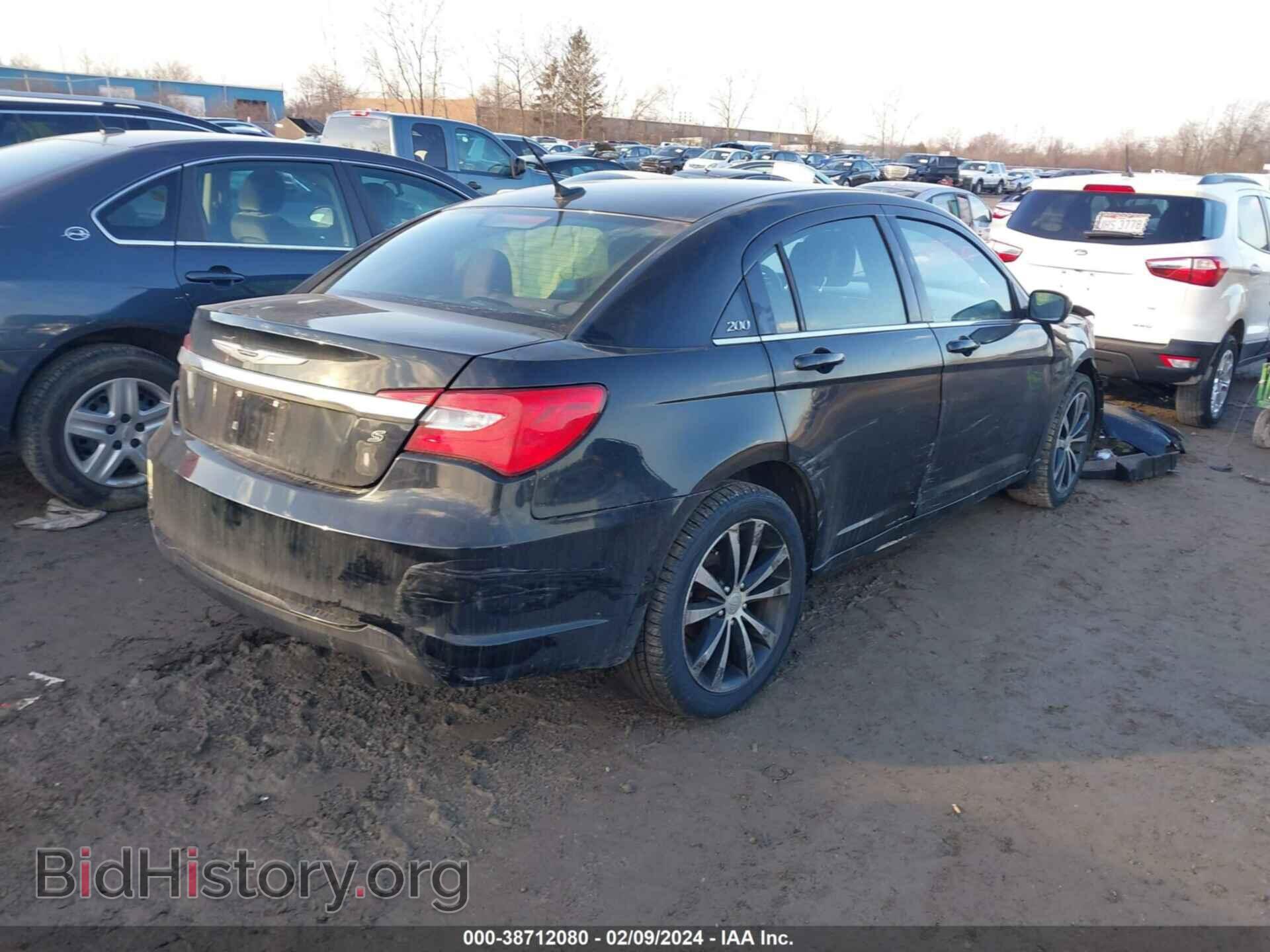 2013 CHRYSLER 200 - VIN: 1C3CCBBB0DN738795 - Фото 4