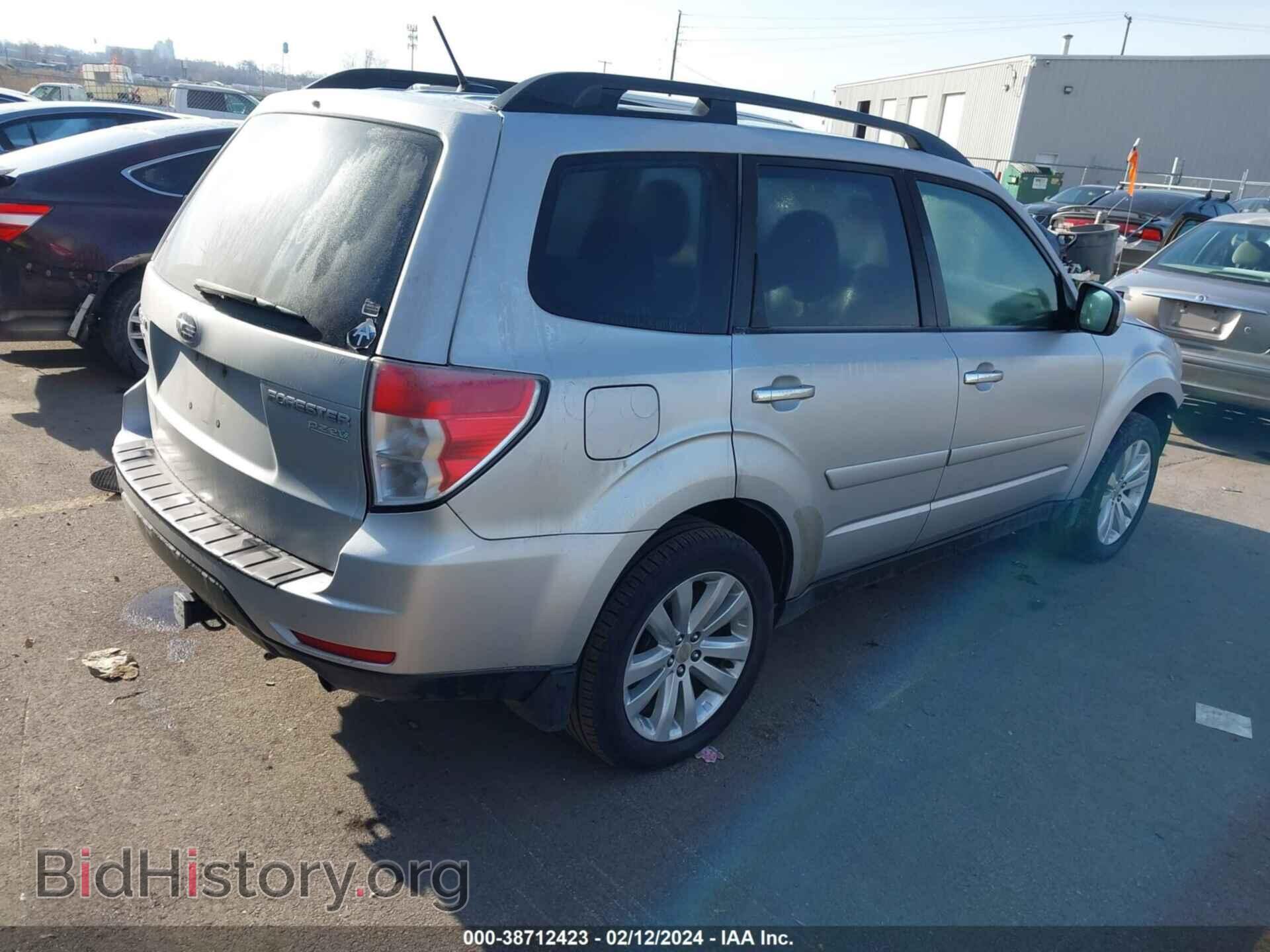 2011 SUBARU FORESTER - VIN: JF2SHADC4BH776505 - Фото 4