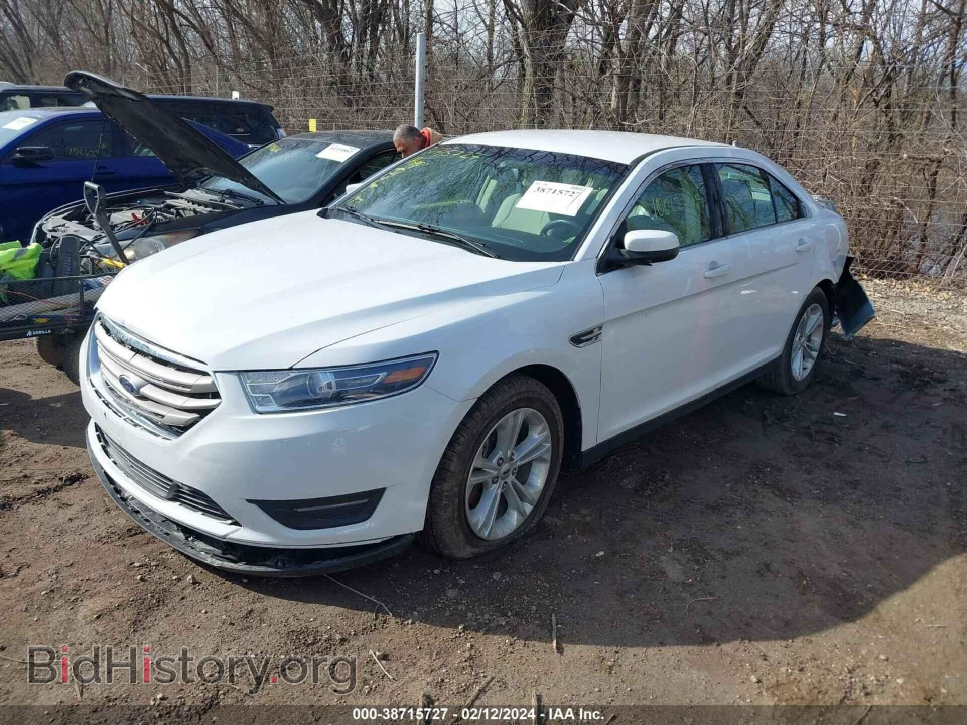 2018 FORD TAURUS - VIN: 1FAHP2E86JG132347 - Фото 2