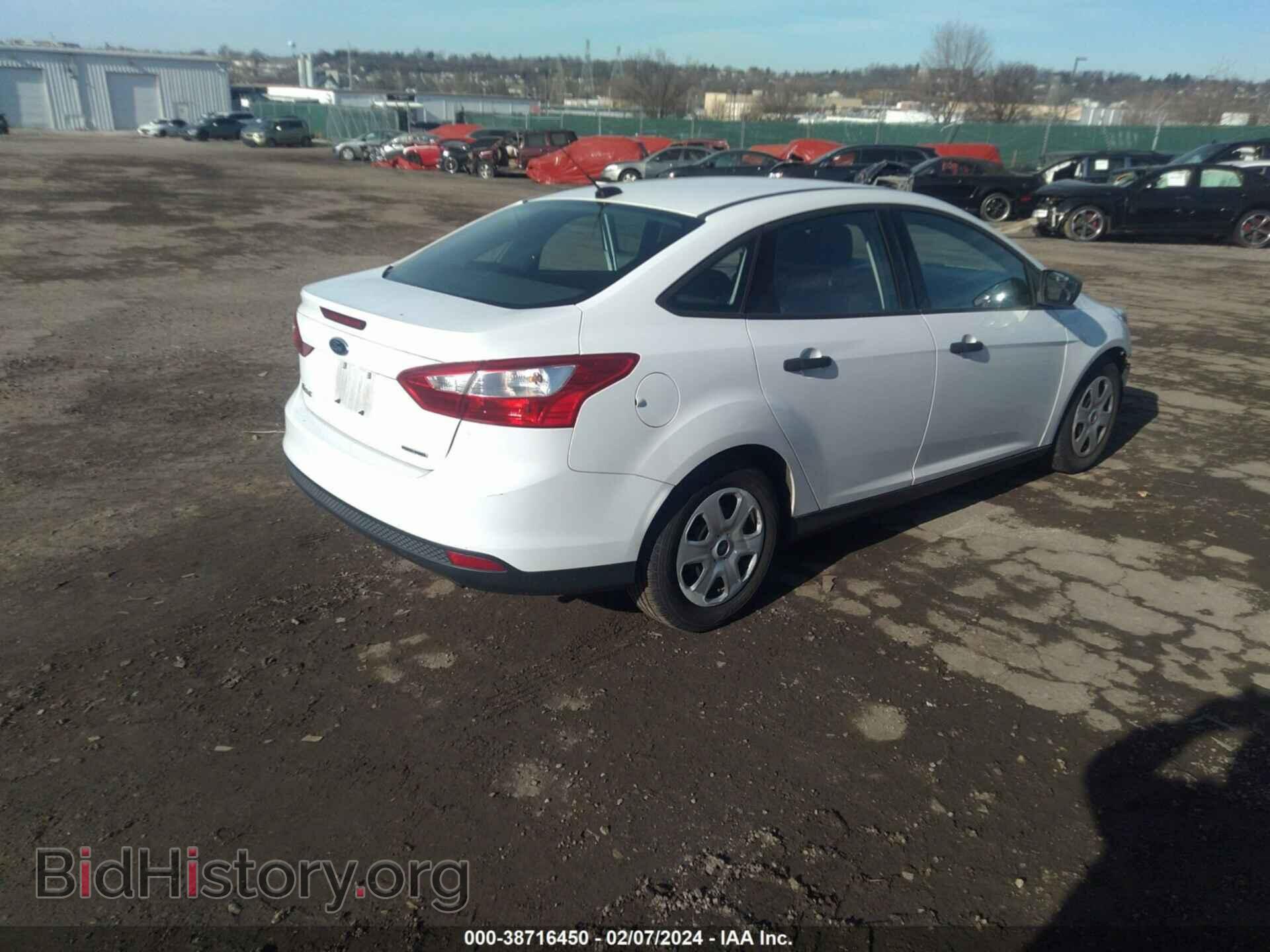 2013 FORD FOCUS - VIN: 1FADP3E24DL186645 - Фото 4